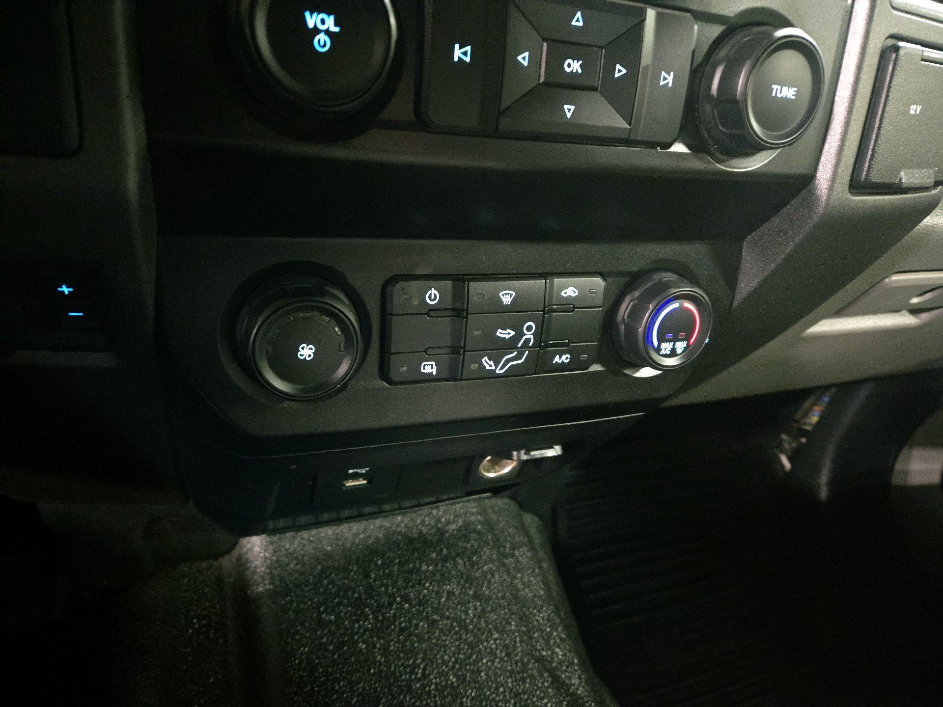 Thumbnail: 2020 Ford F-250 - 15