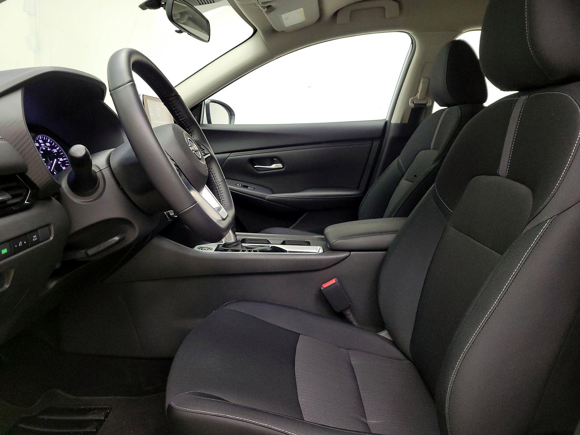 Thumbnail: 2025 Nissan Sentra - 11