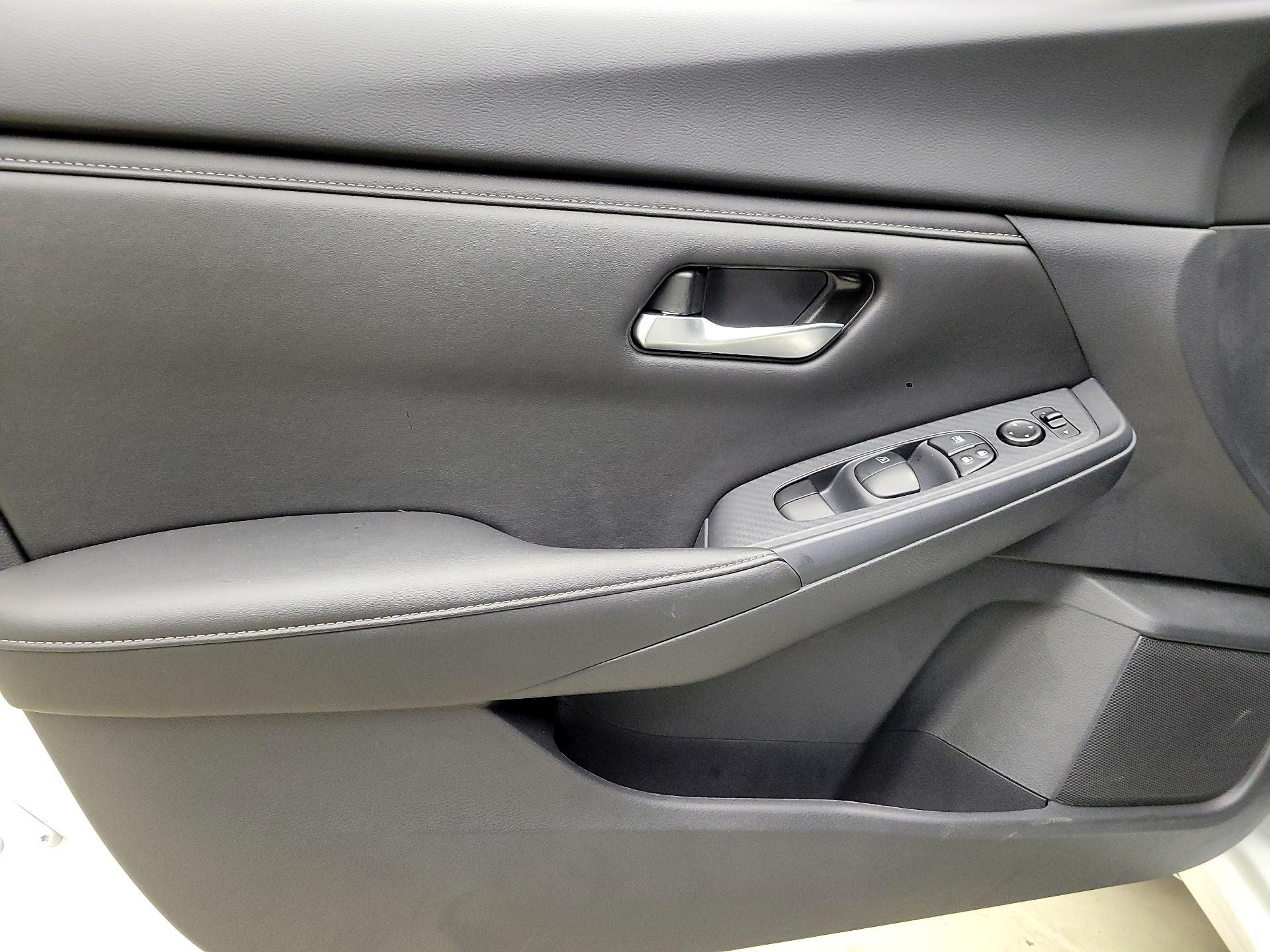 Thumbnail: 2025 Nissan Sentra - 12