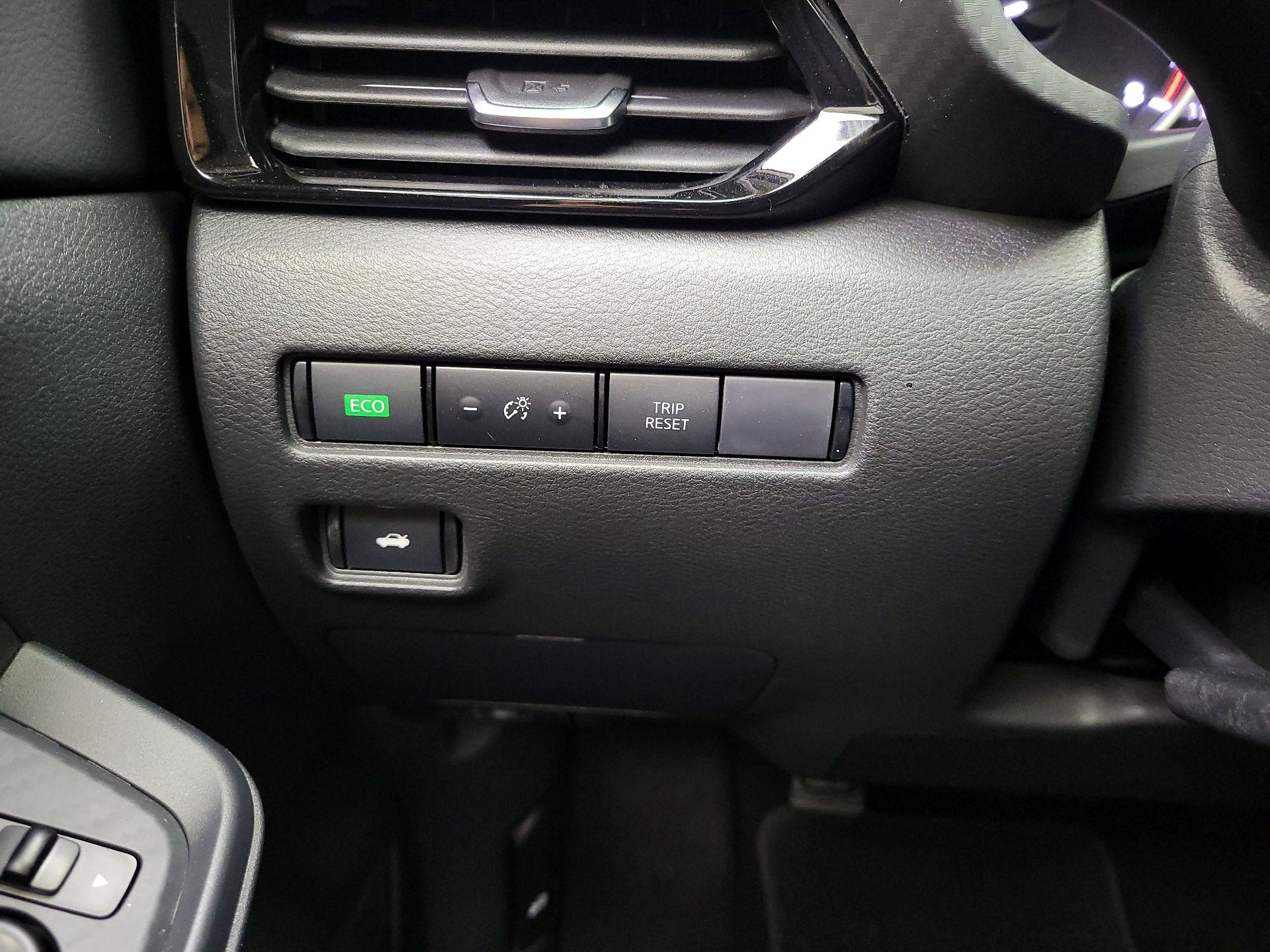 Thumbnail: 2025 Nissan Sentra - 13