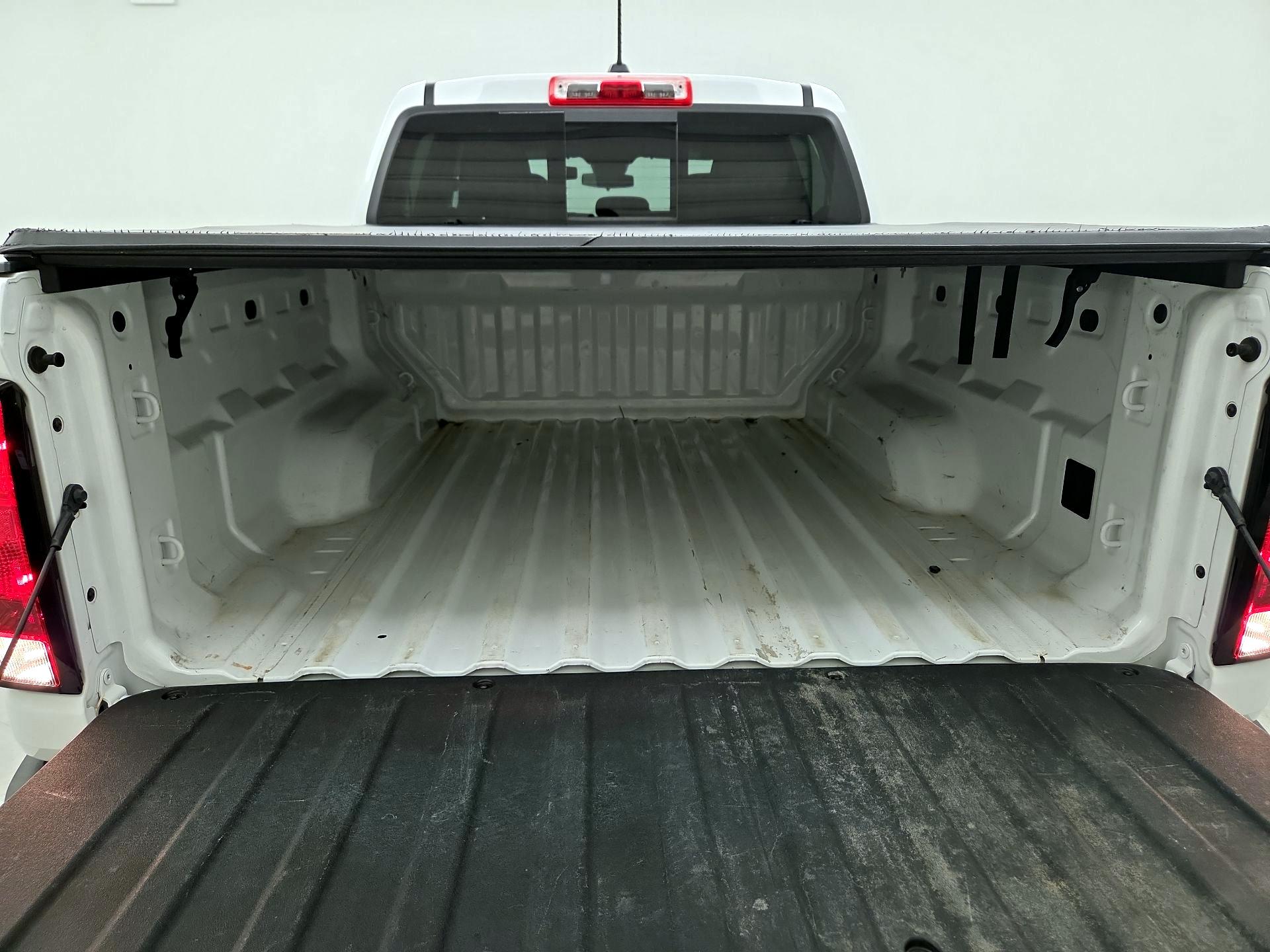 Thumbnail: 2024 Chevrolet Colorado - 20