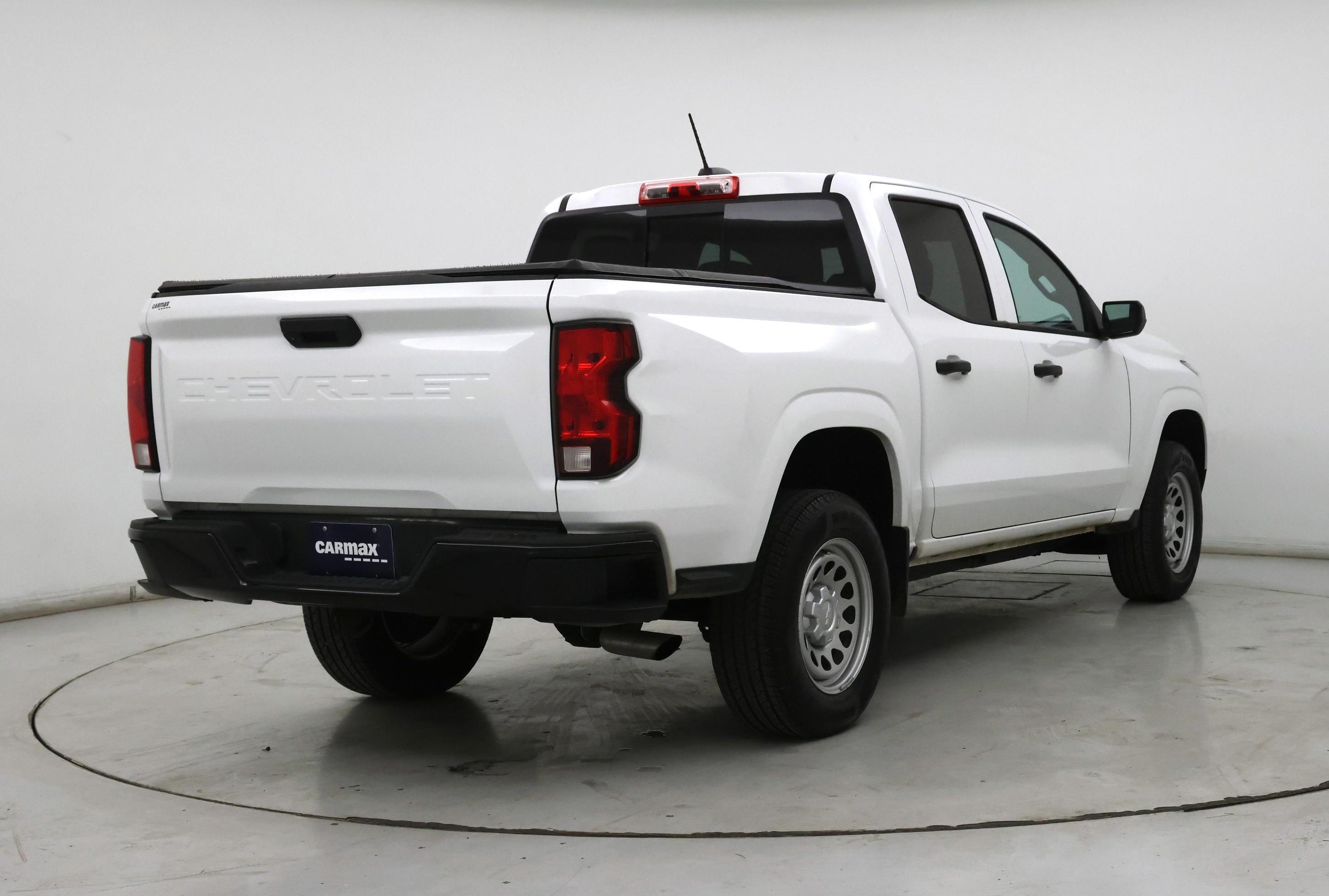 Thumbnail: 2024 Chevrolet Colorado - 8