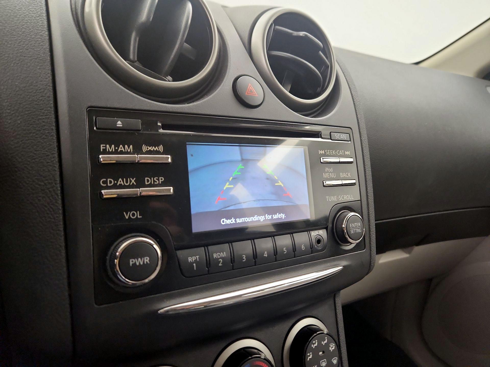 Thumbnail: 2014 Nissan Rogue - 13