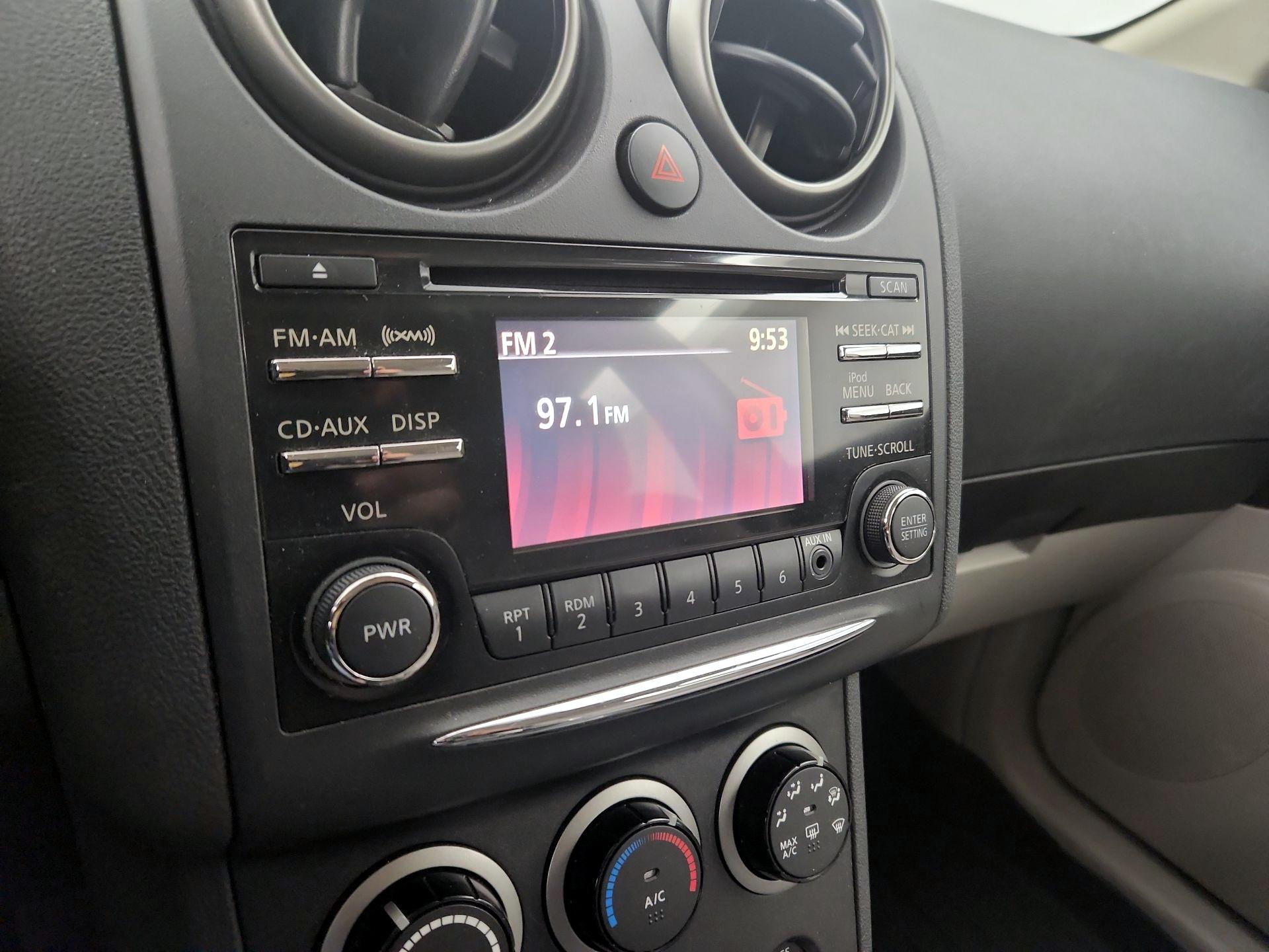 Thumbnail: 2014 Nissan Rogue - 14