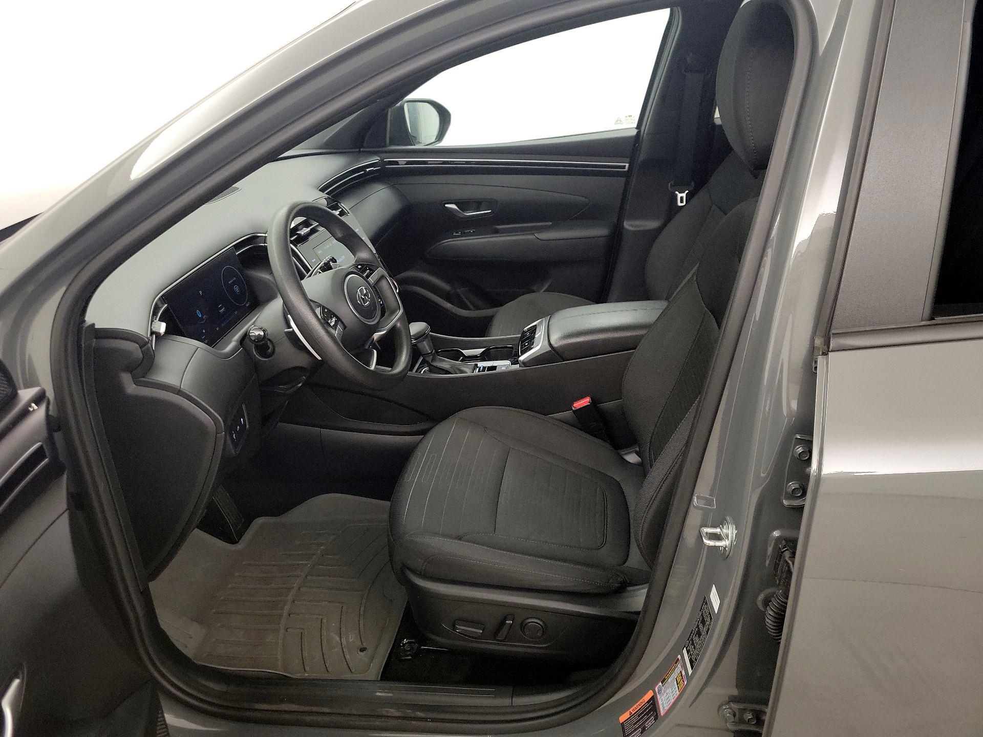 Thumbnail: 2023 Hyundai Santa Cruz - 11