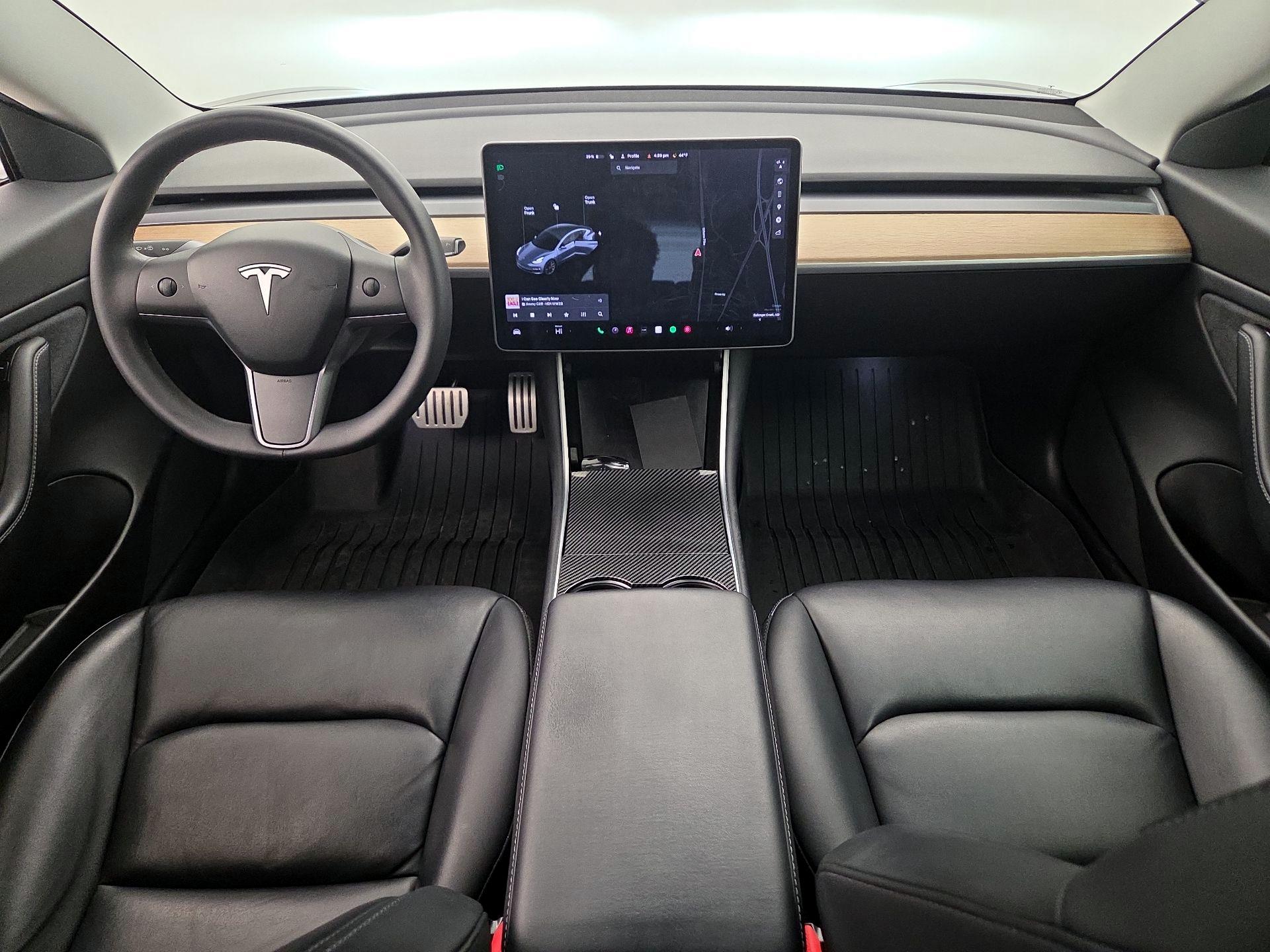 Thumbnail: 2020 Tesla Model 3 - 9