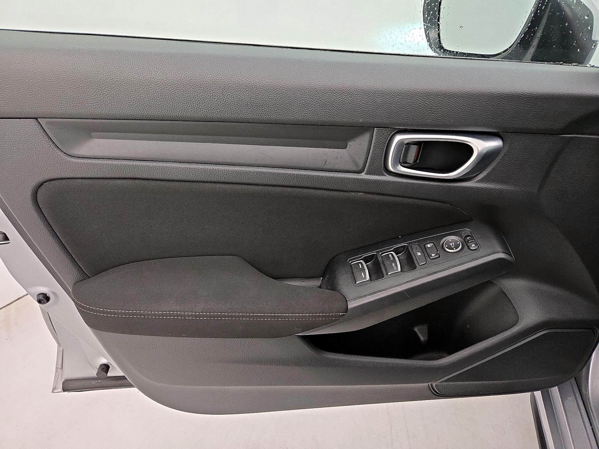 Thumbnail: 2023 Honda Civic - 12