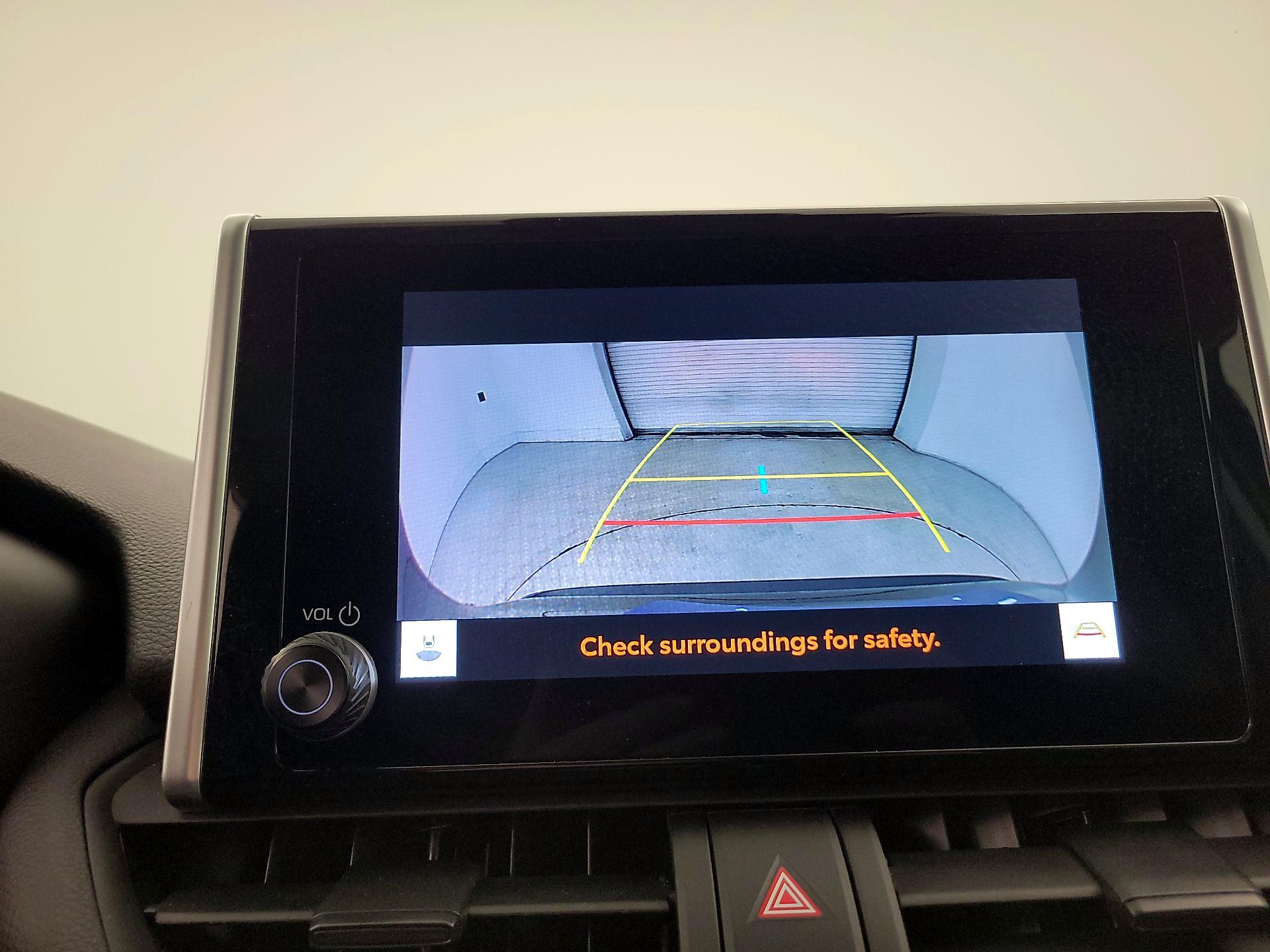 Thumbnail: 2023 Toyota RAV4 - 15