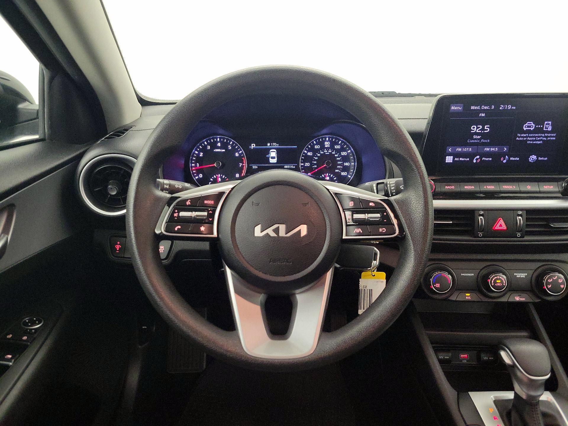 Thumbnail: 2023 Kia Forte - 10