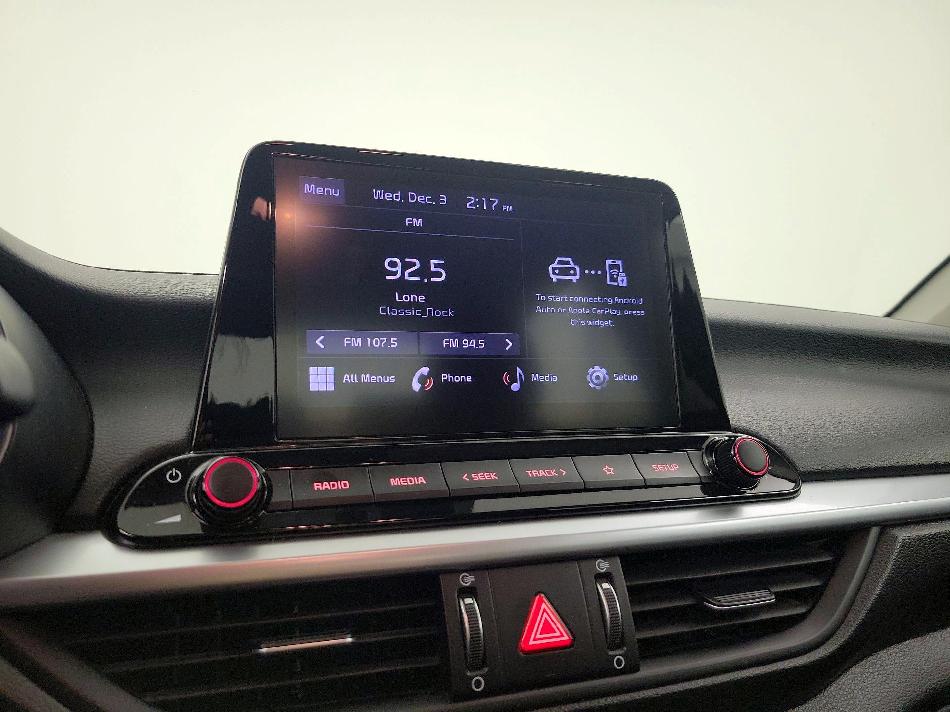 Thumbnail: 2023 Kia Forte - 15