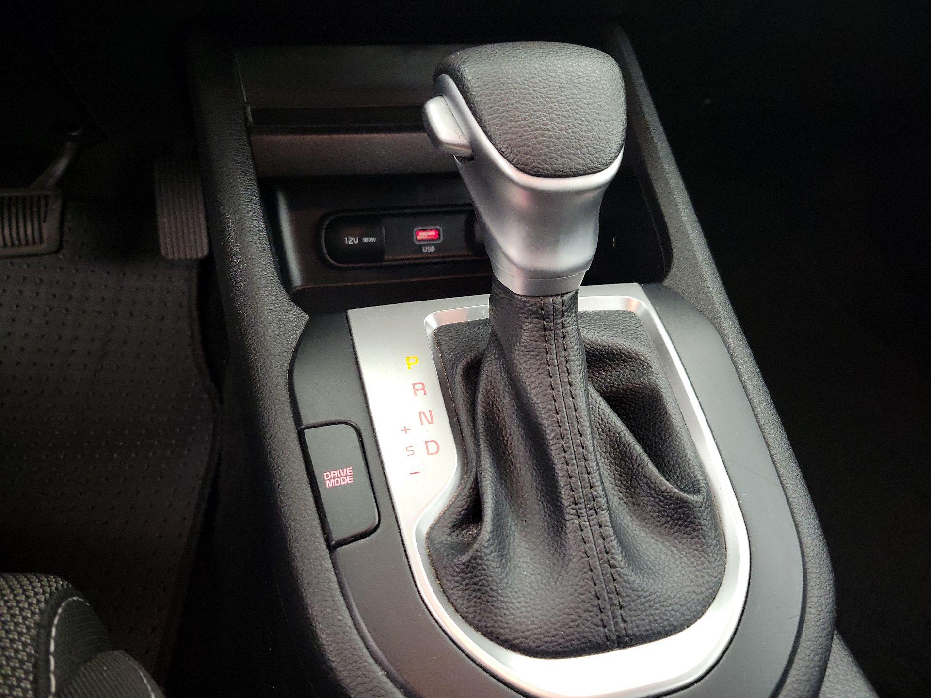 Thumbnail: 2023 Kia Forte - 17