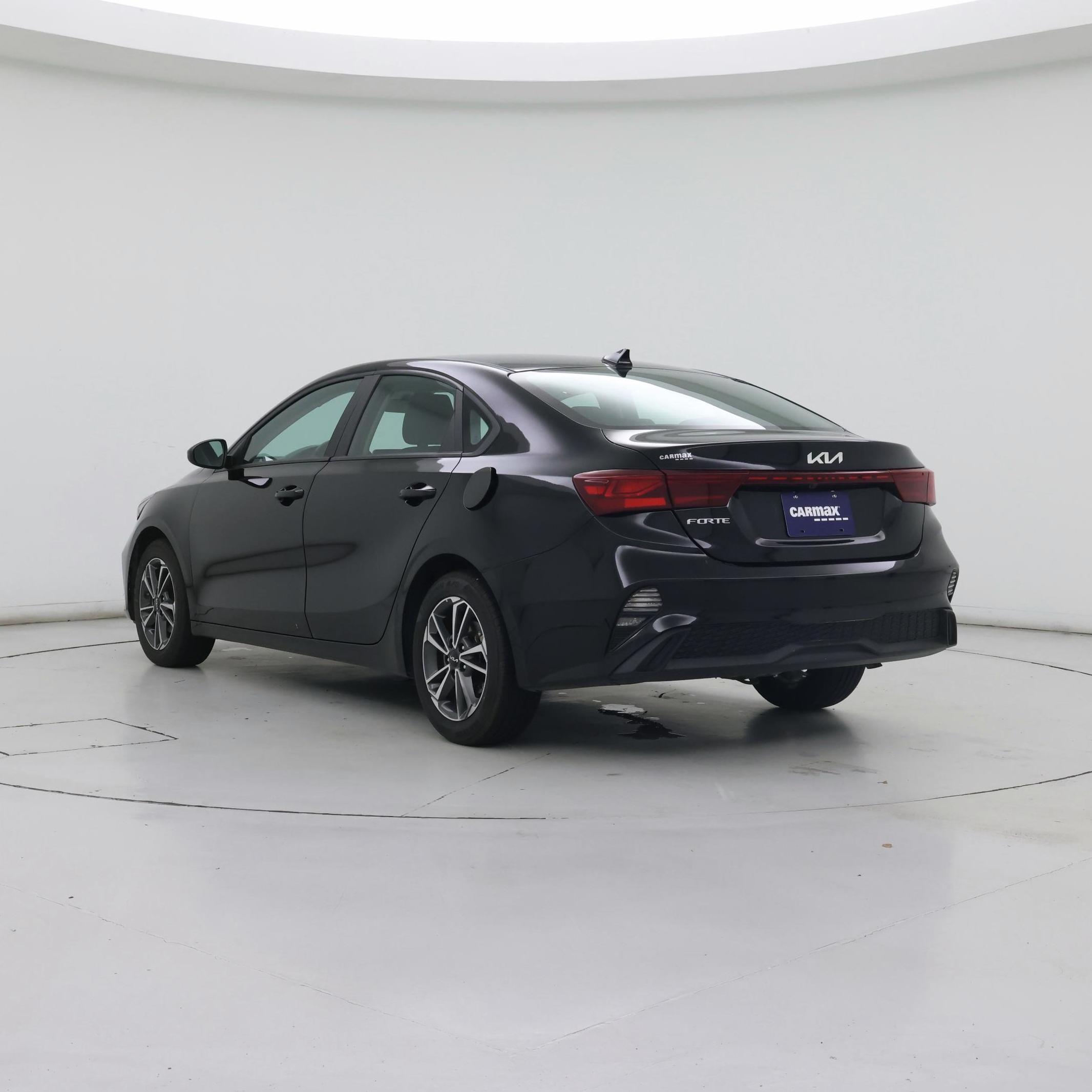 Thumbnail: 2023 Kia Forte - 2