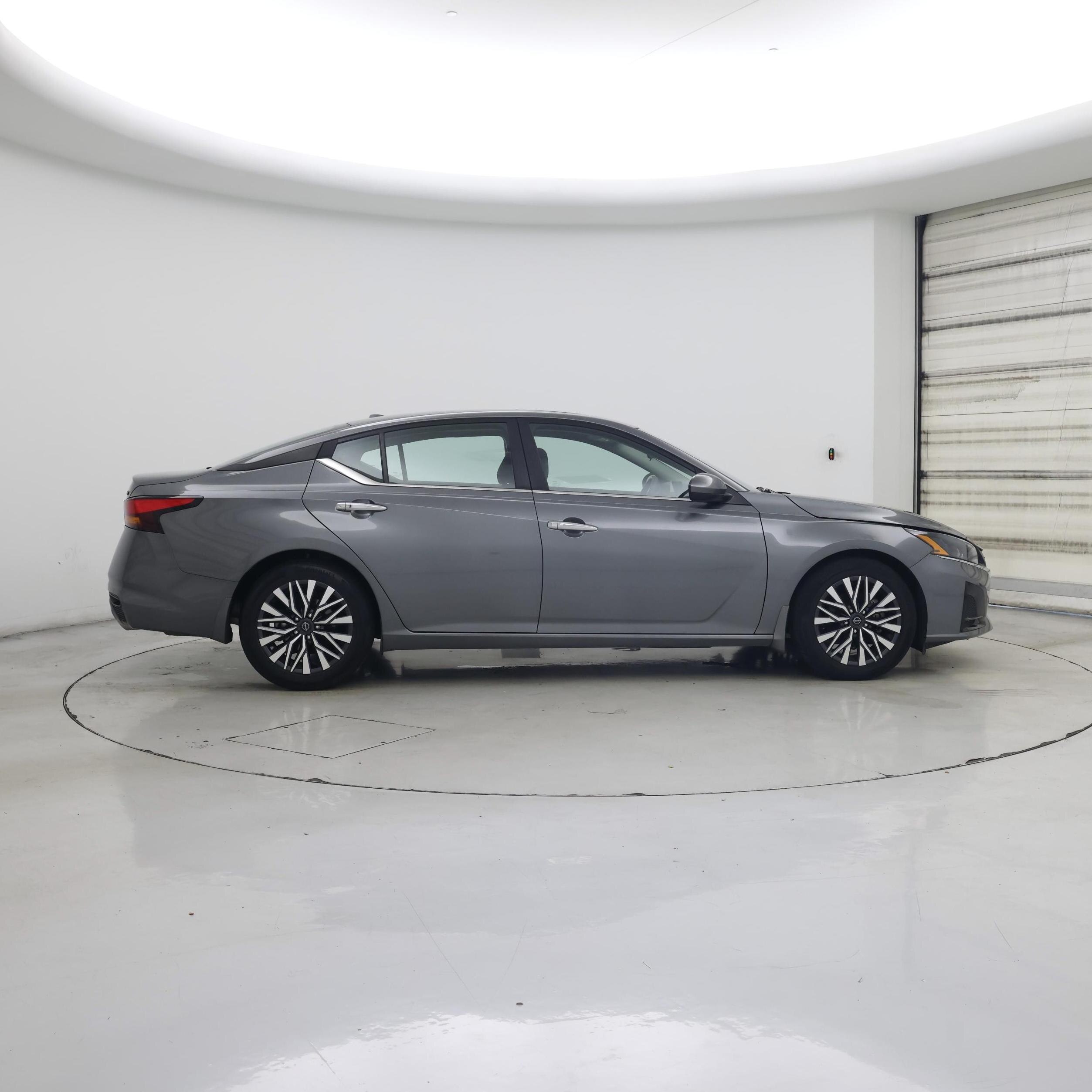 Thumbnail: 2023 Nissan Altima - 7