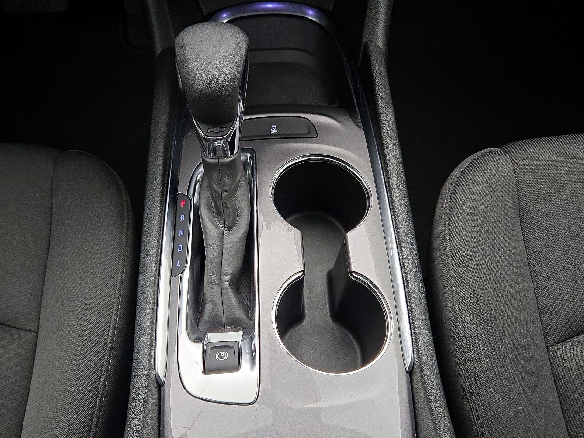 Thumbnail: 2023 Chevrolet Malibu - 17