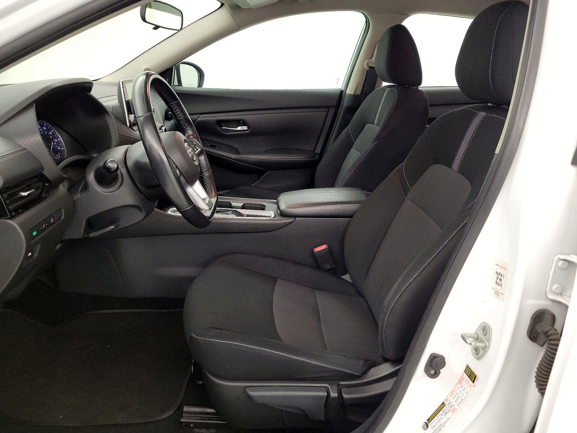 Thumbnail: 2022 Nissan Sentra - 11