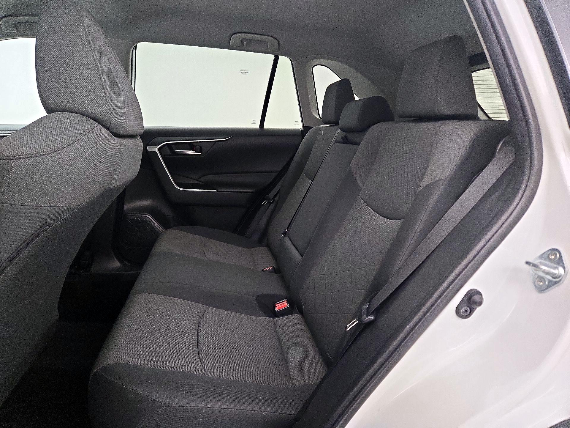 Thumbnail: 2023 Toyota RAV4 - 19