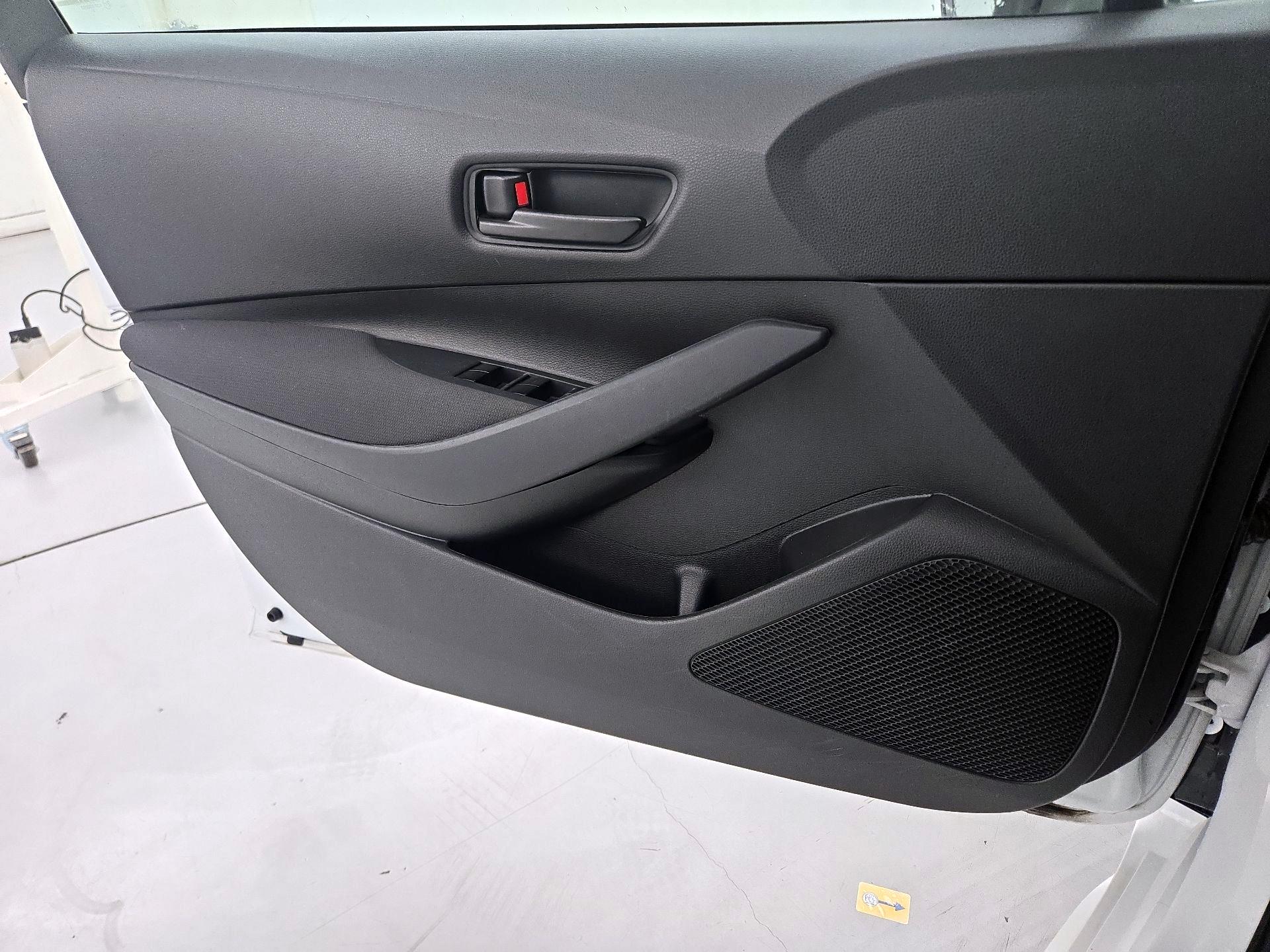 Thumbnail: 2023 Toyota Corolla - 12