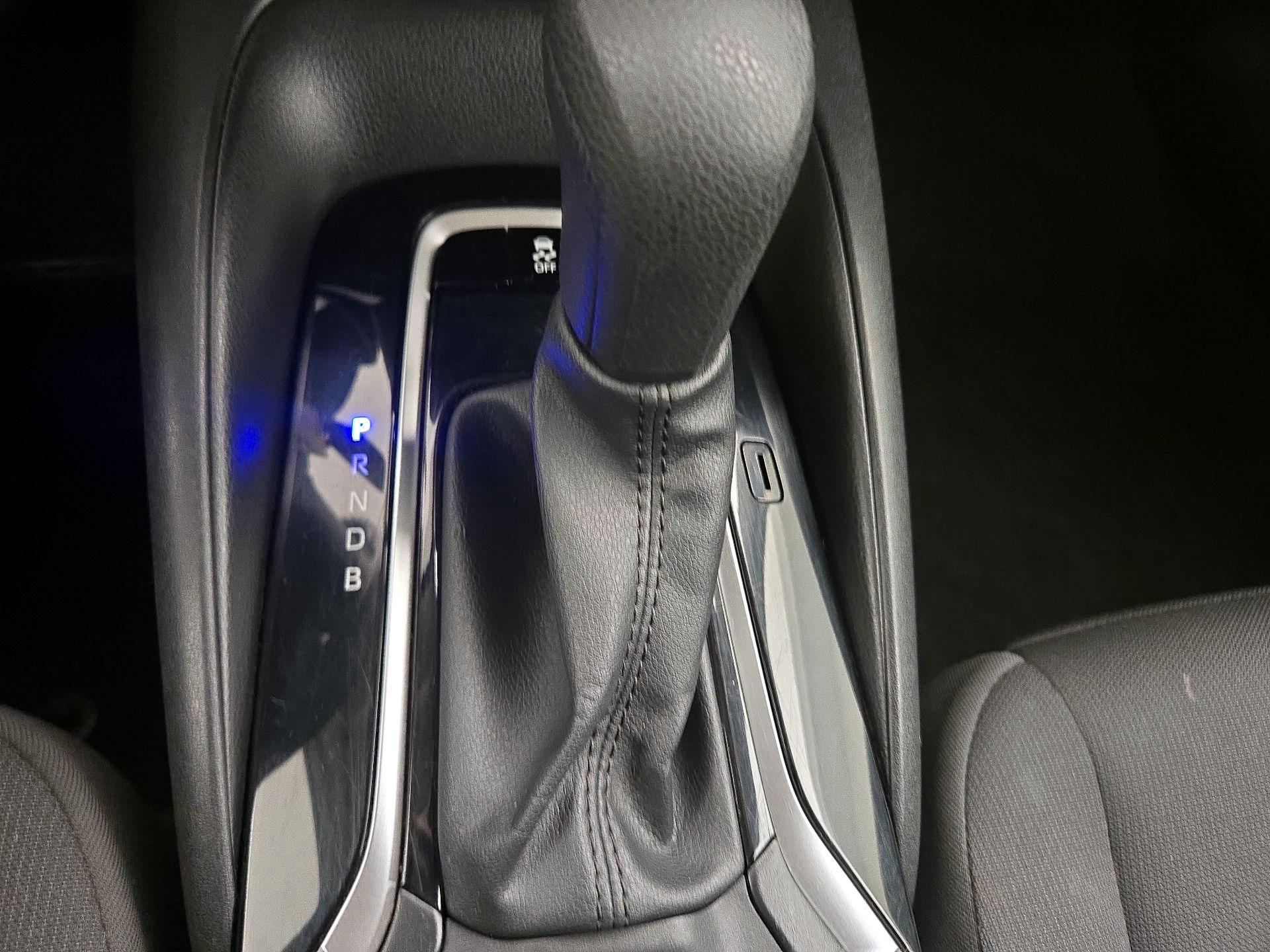 Thumbnail: 2023 Toyota Corolla - 17