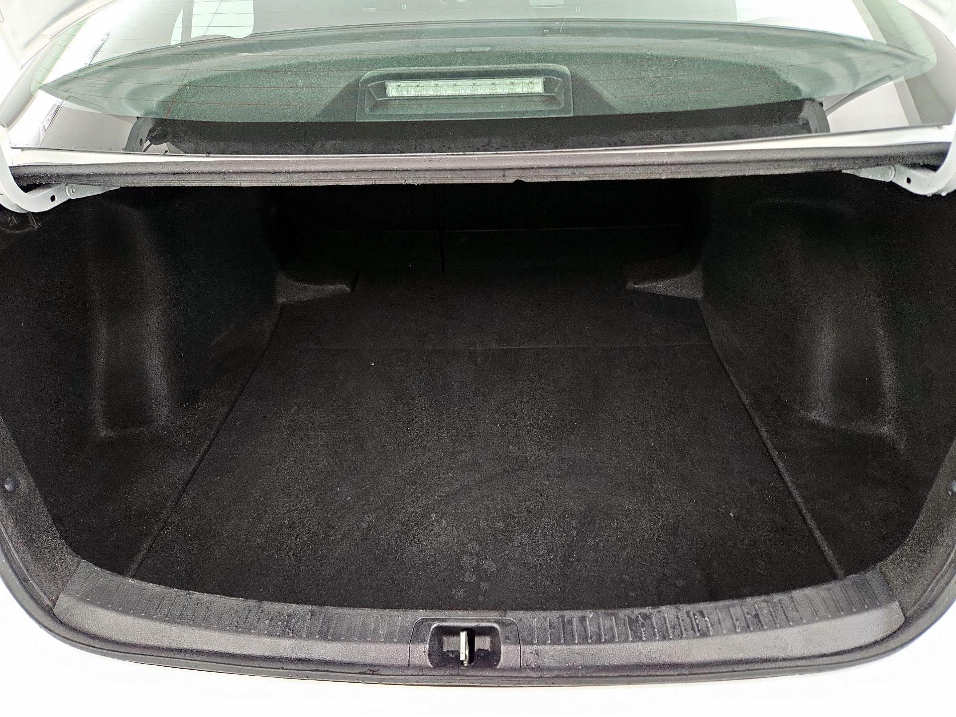 Thumbnail: 2023 Toyota Corolla - 20