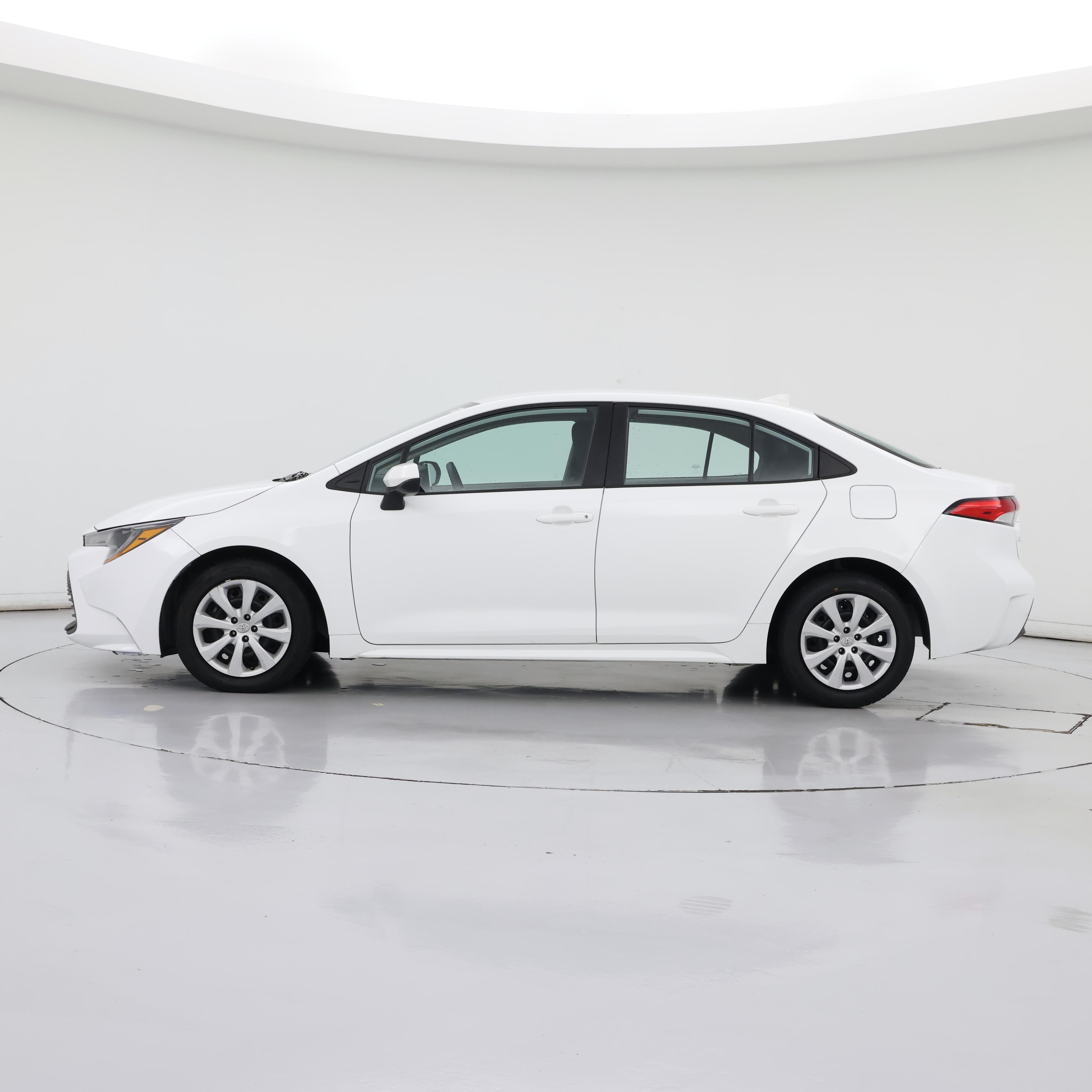 Thumbnail: 2023 Toyota Corolla - 3