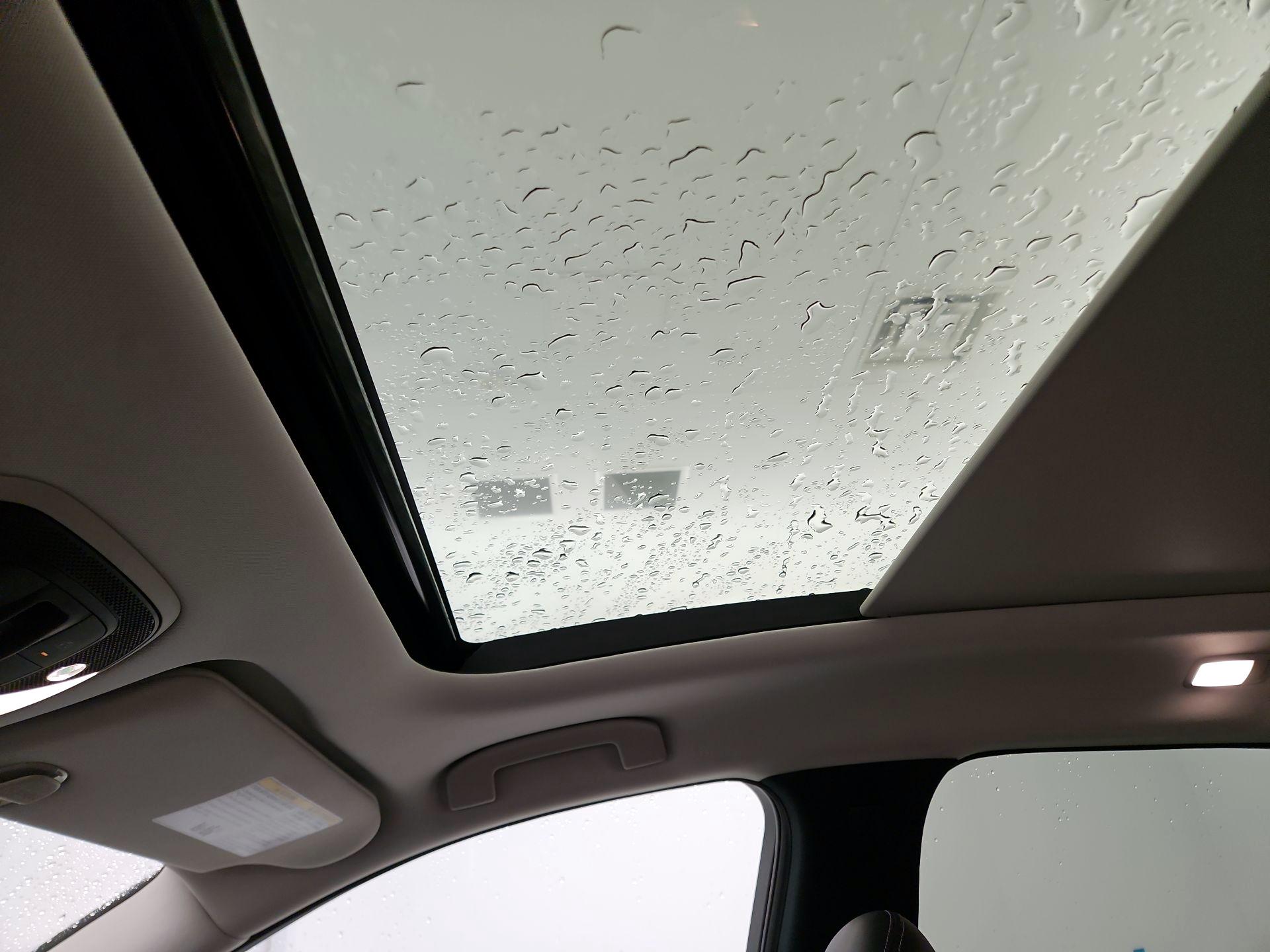 Thumbnail: 2022 INFINITI QX50 - 20