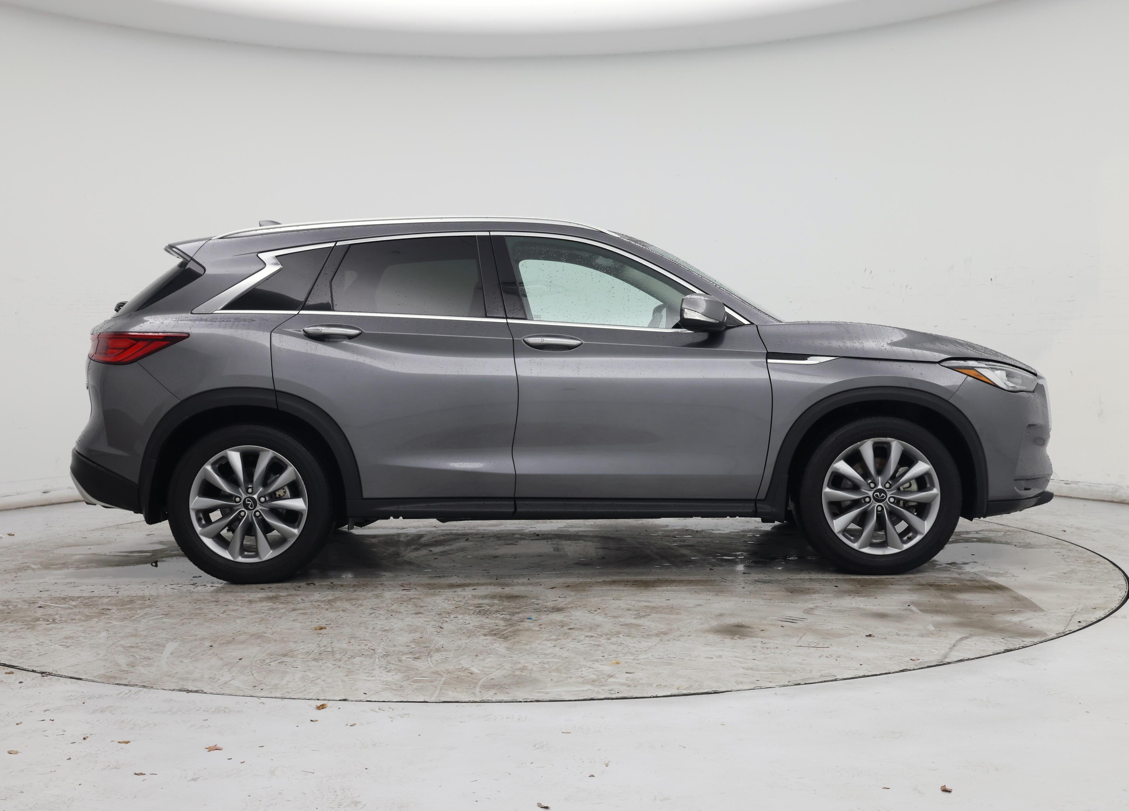 Thumbnail: 2022 INFINITI QX50 - 7