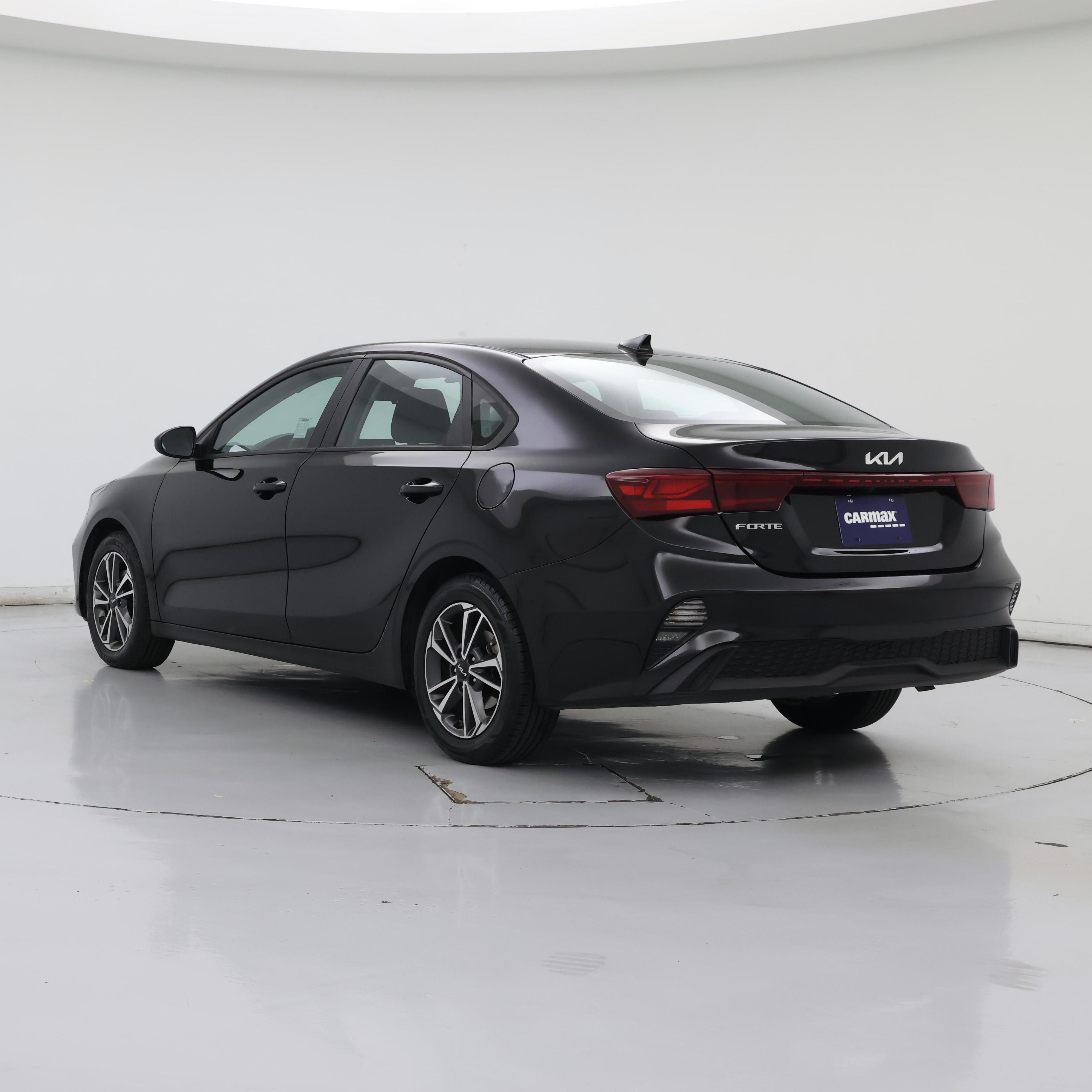 Thumbnail: 2023 Kia Forte - 2