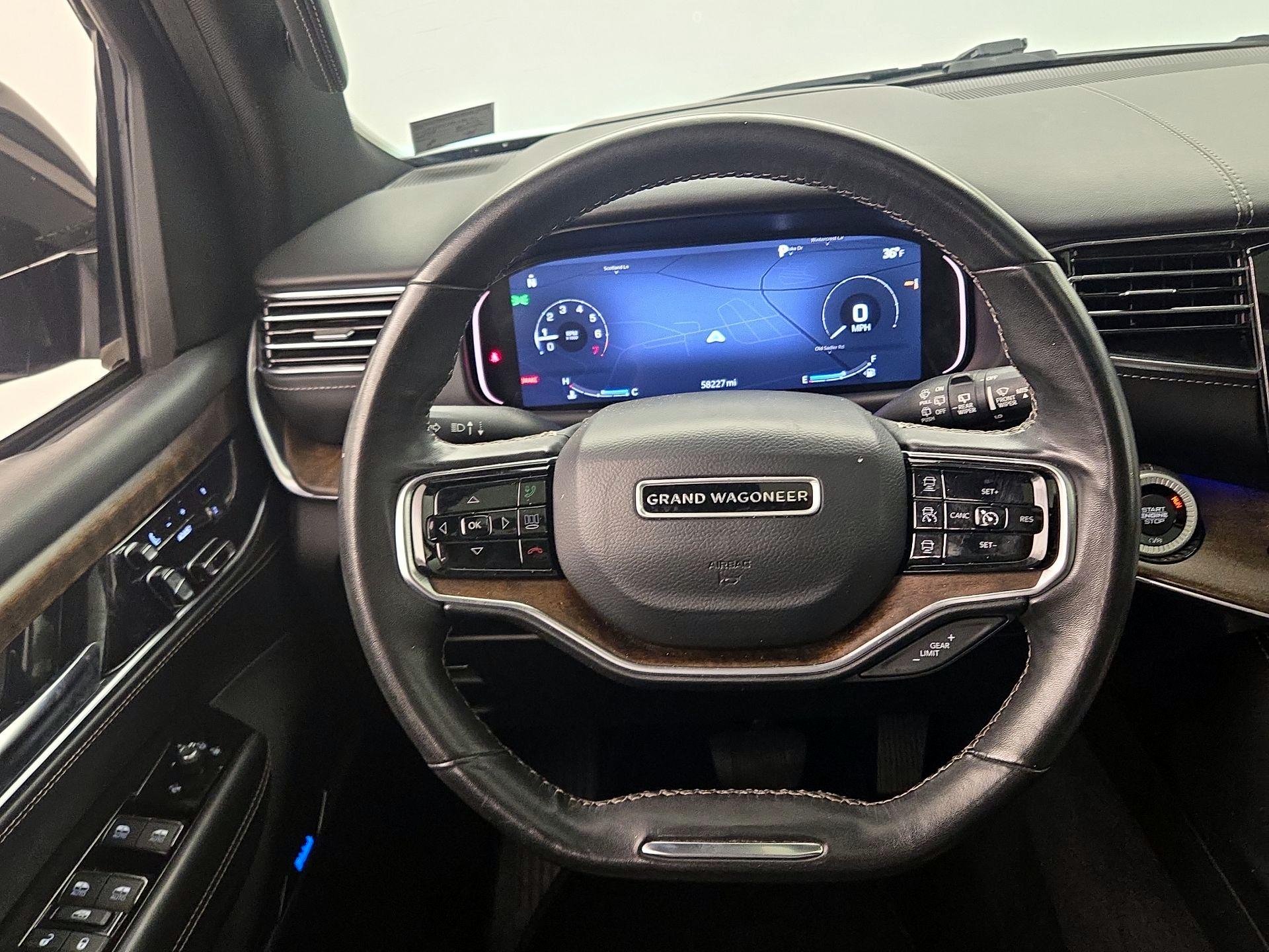 Thumbnail: 2022 Jeep Grand Wagoneer - 10