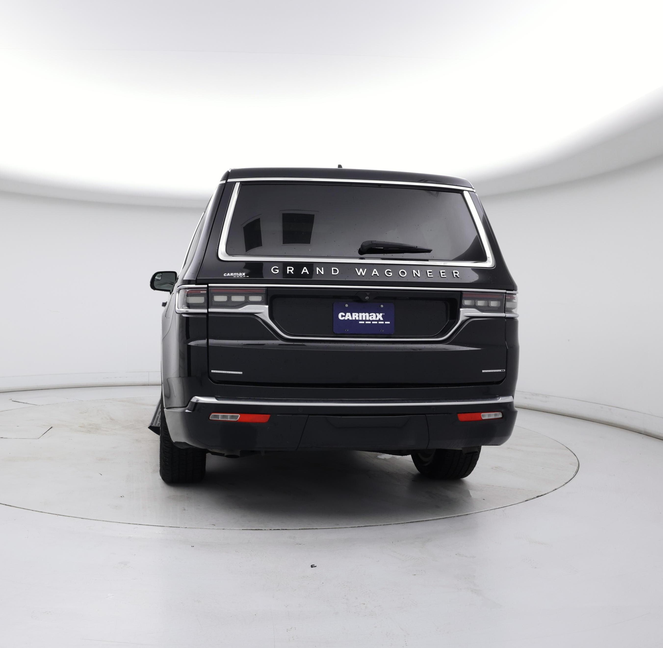 Thumbnail: 2022 Jeep Grand Wagoneer - 6