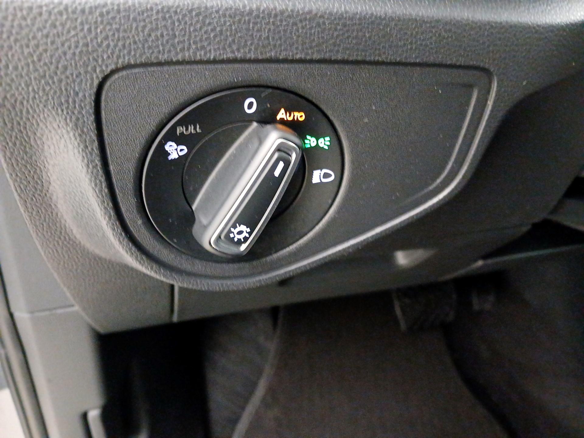 Thumbnail: 2020 Volkswagen Atlas - 13