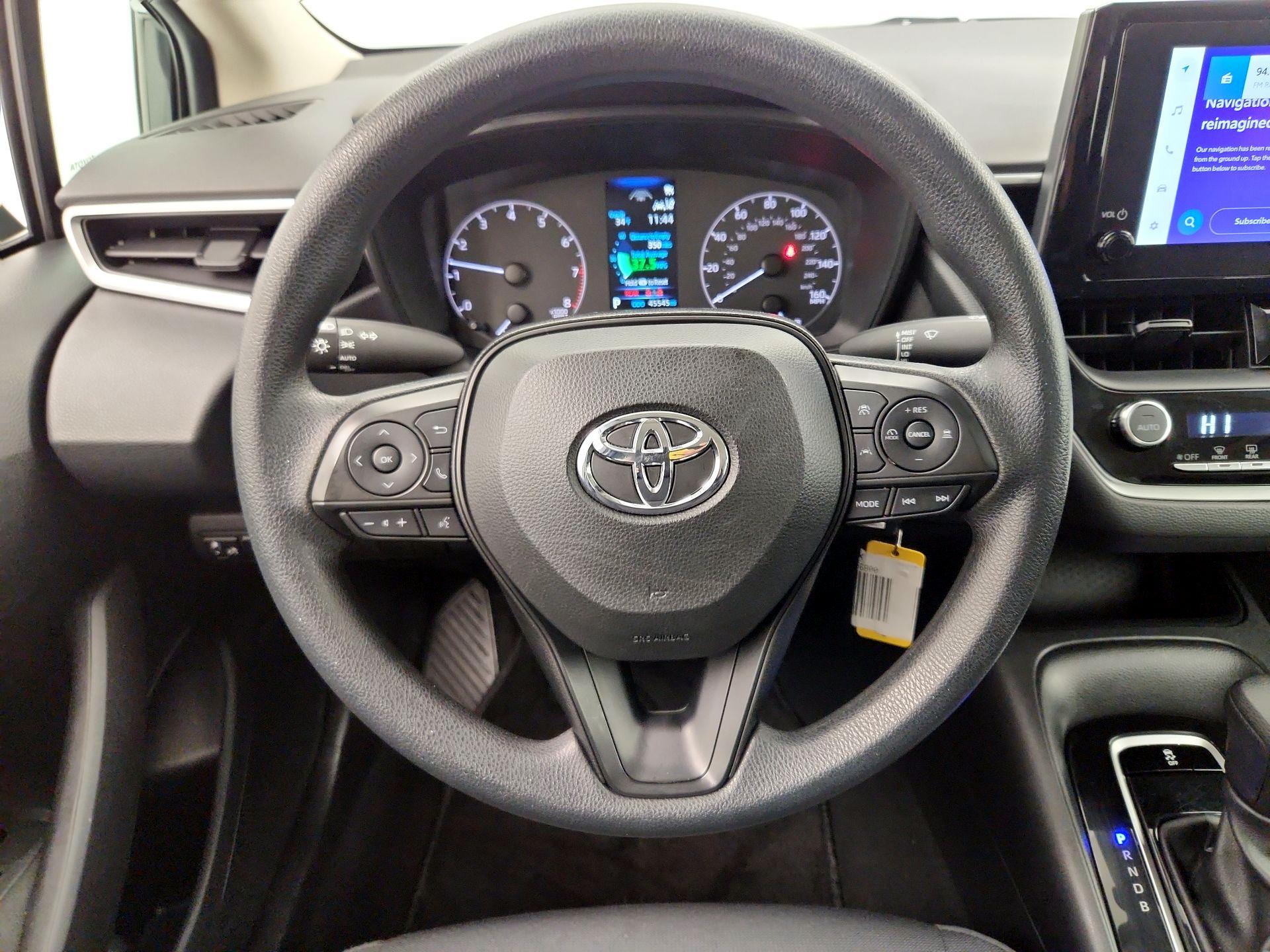 Thumbnail: 2023 Toyota Corolla - 10