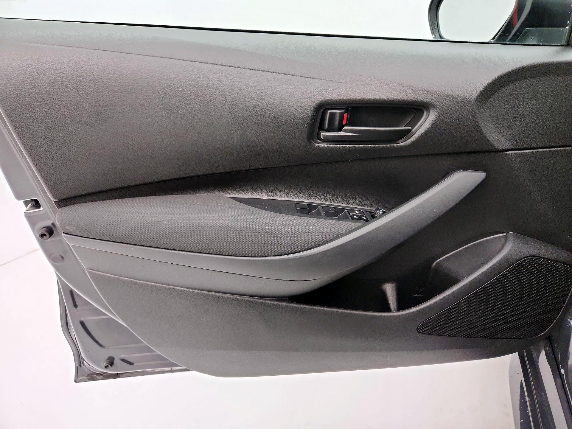 Thumbnail: 2023 Toyota Corolla - 12