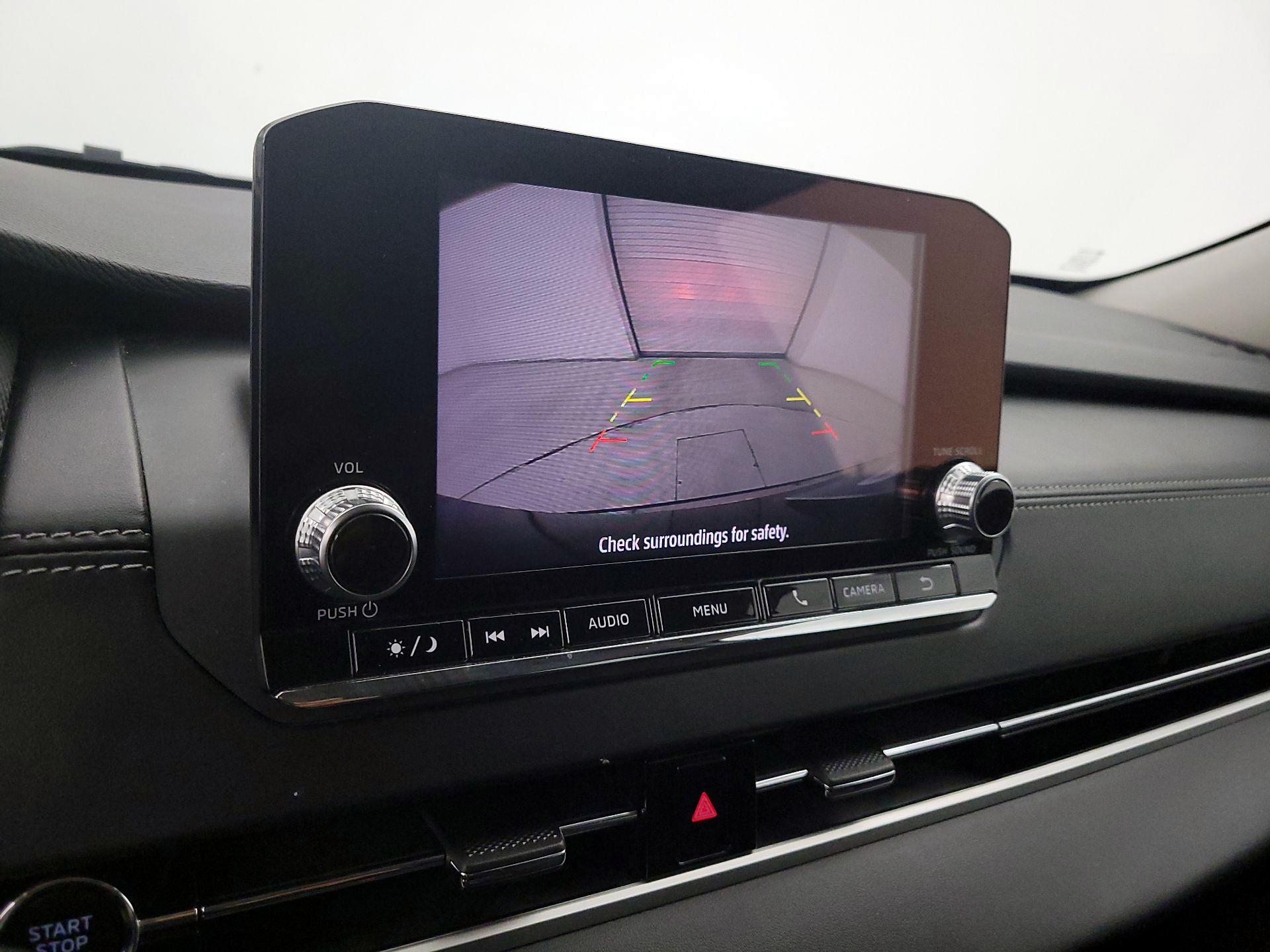 Thumbnail: 2022 Mitsubishi Outlander - 14