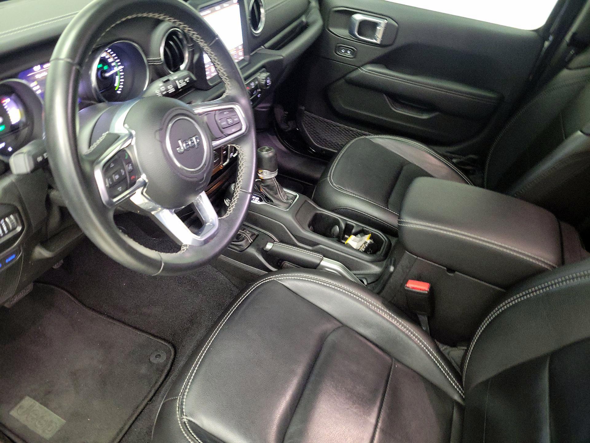 Thumbnail: 2021 Jeep Wrangler - 11