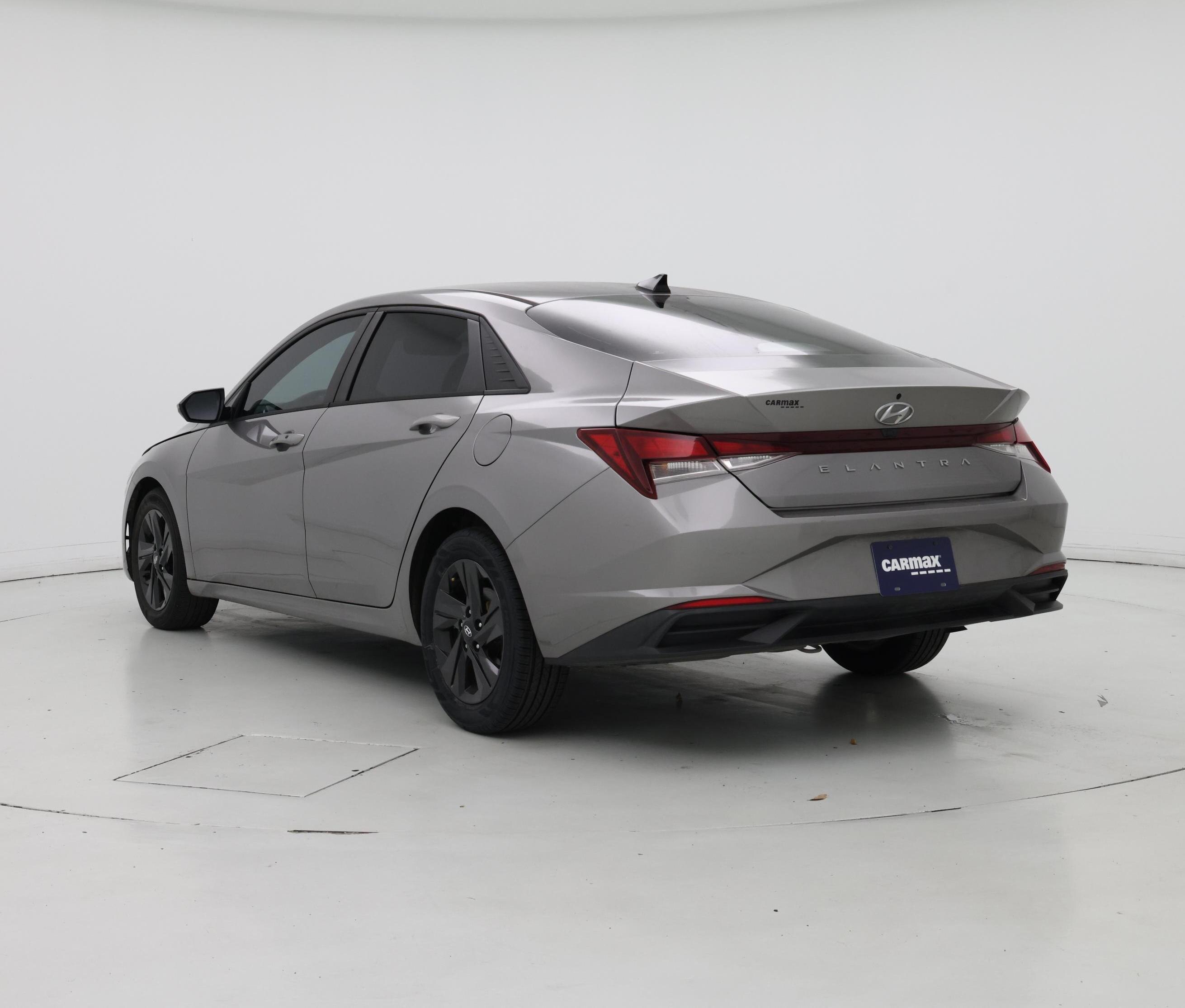 Thumbnail: 2021 Hyundai Elantra - 2