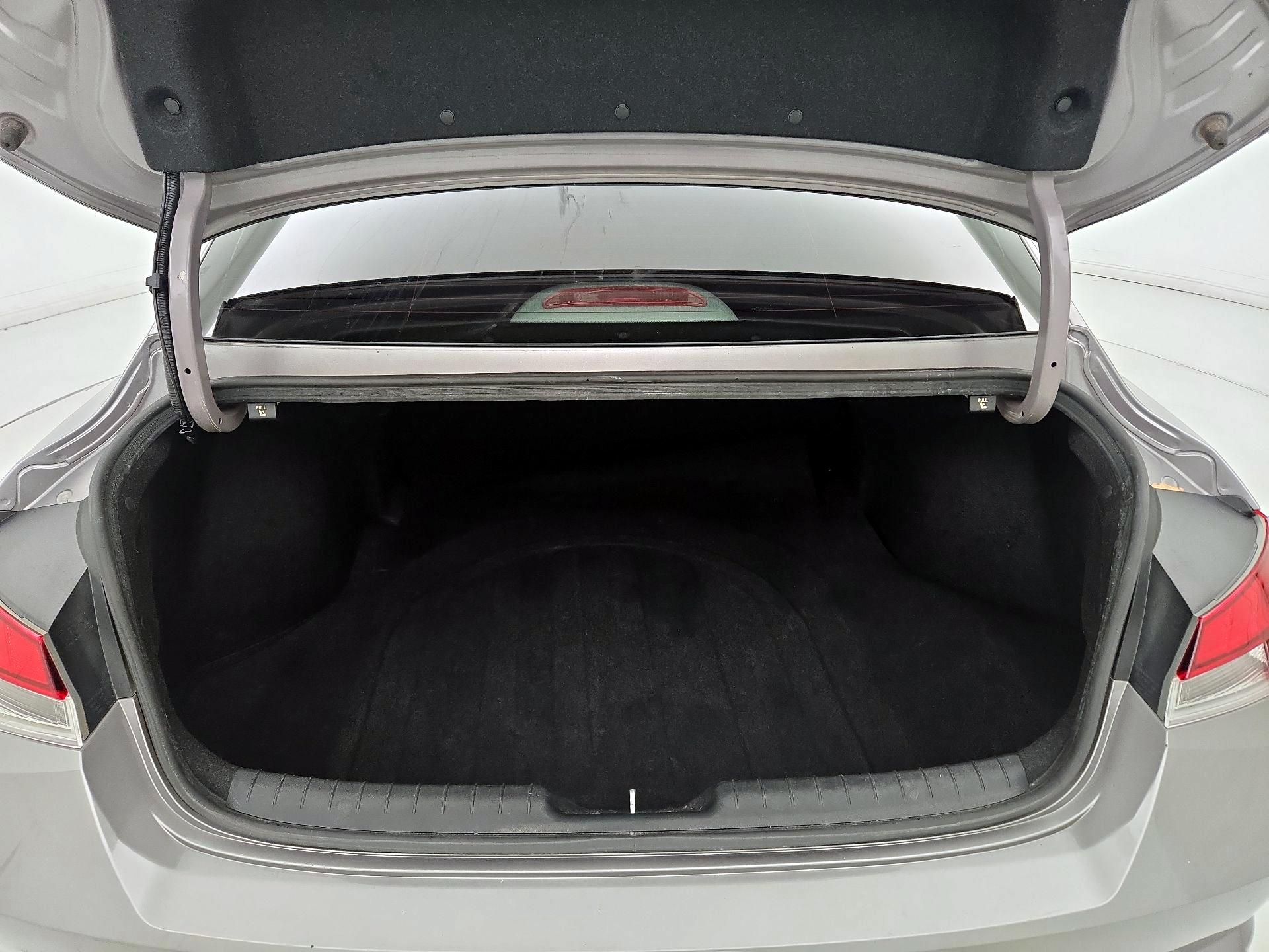 Thumbnail: 2021 Hyundai Elantra - 20