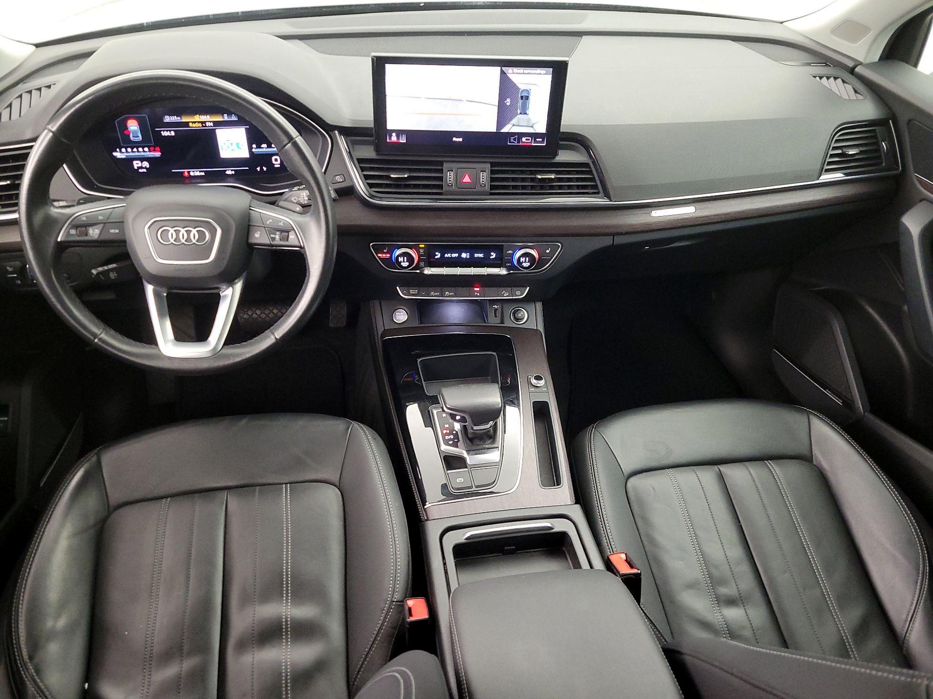 Thumbnail: 2022 Audi Q5 - 9