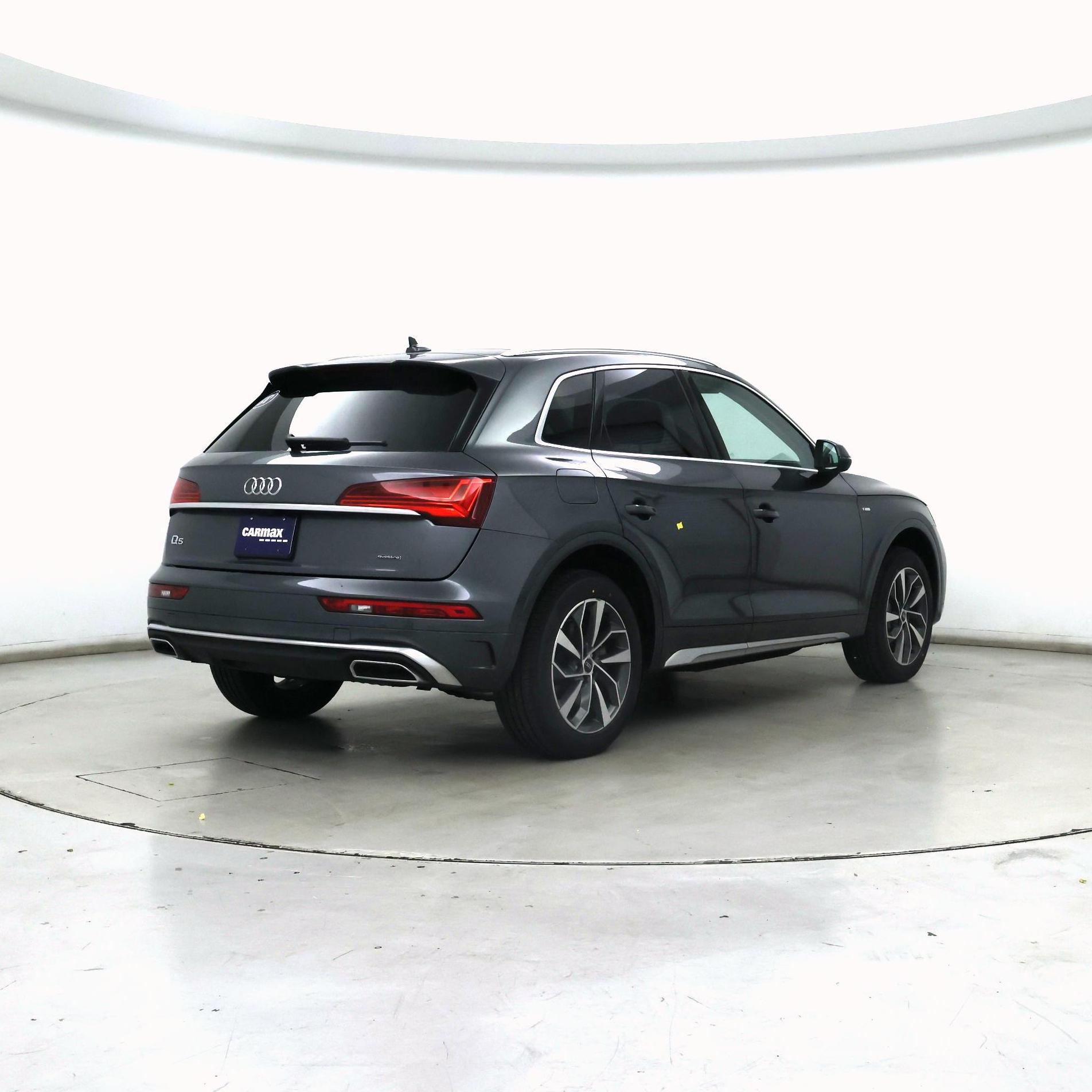 Thumbnail: 2022 Audi Q5 - 8