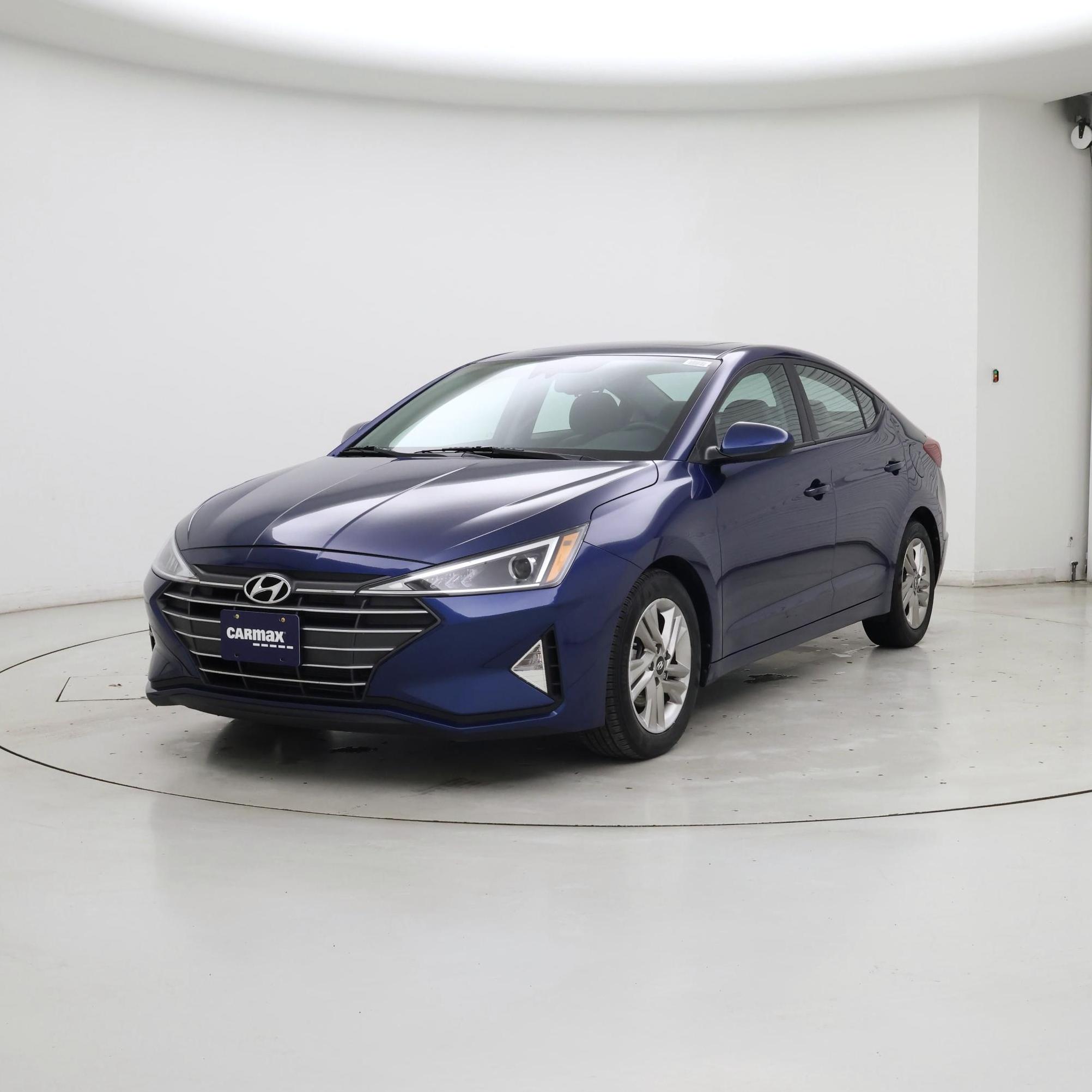 Thumbnail: 2020 Hyundai Elantra - 4