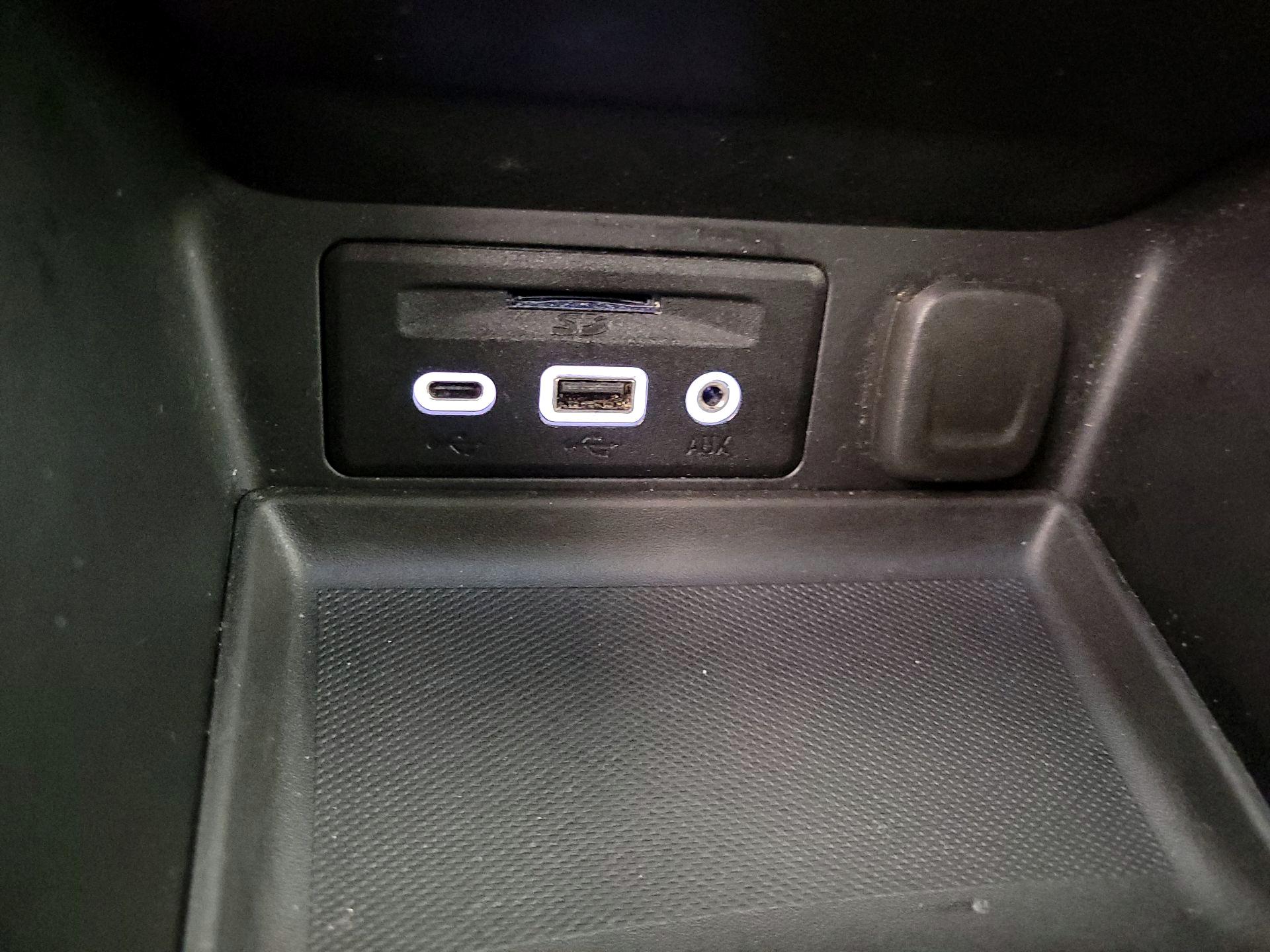 Thumbnail: 2023 GMC Terrain - 18