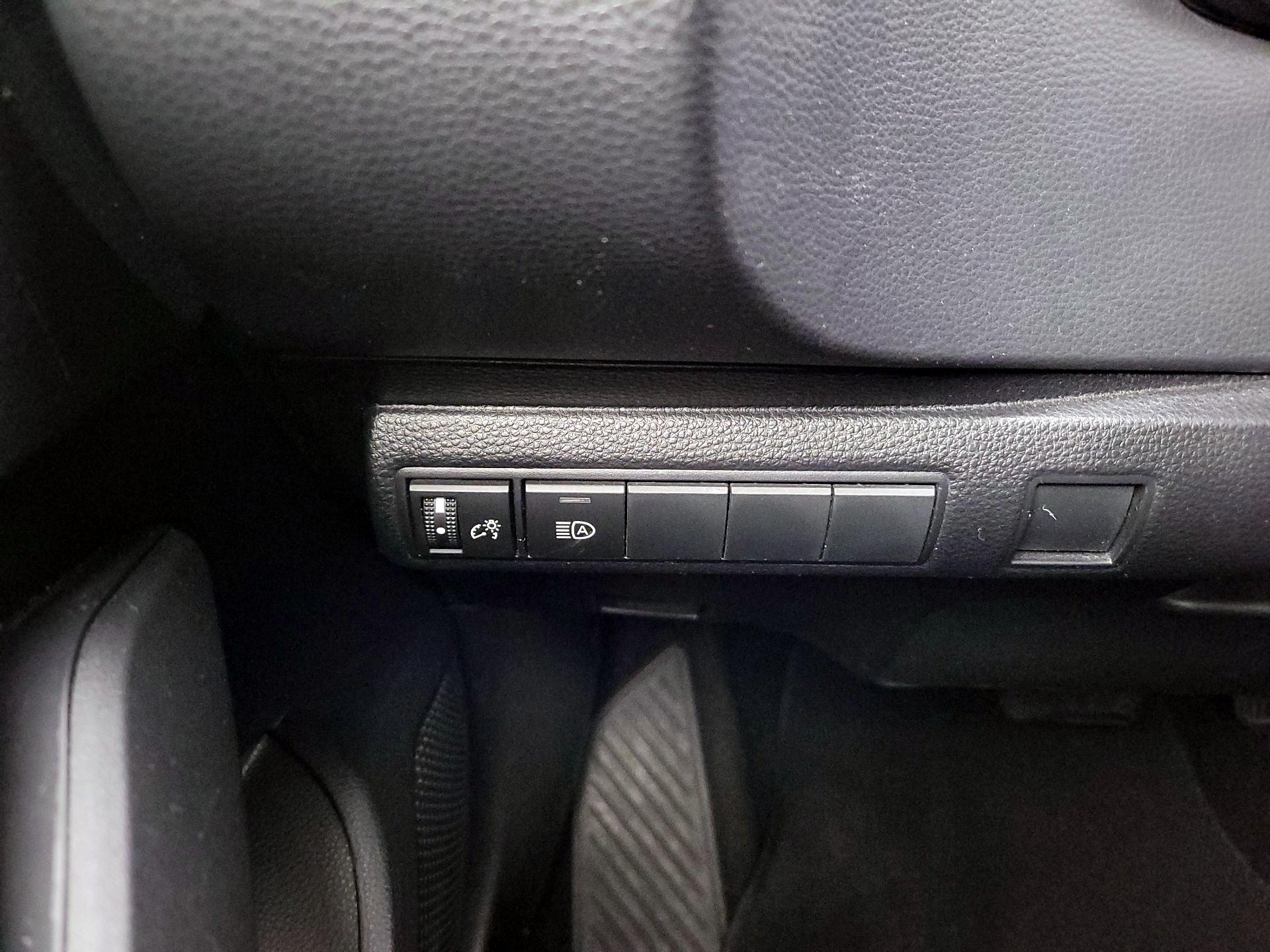 Thumbnail: 2023 Toyota Corolla - 13