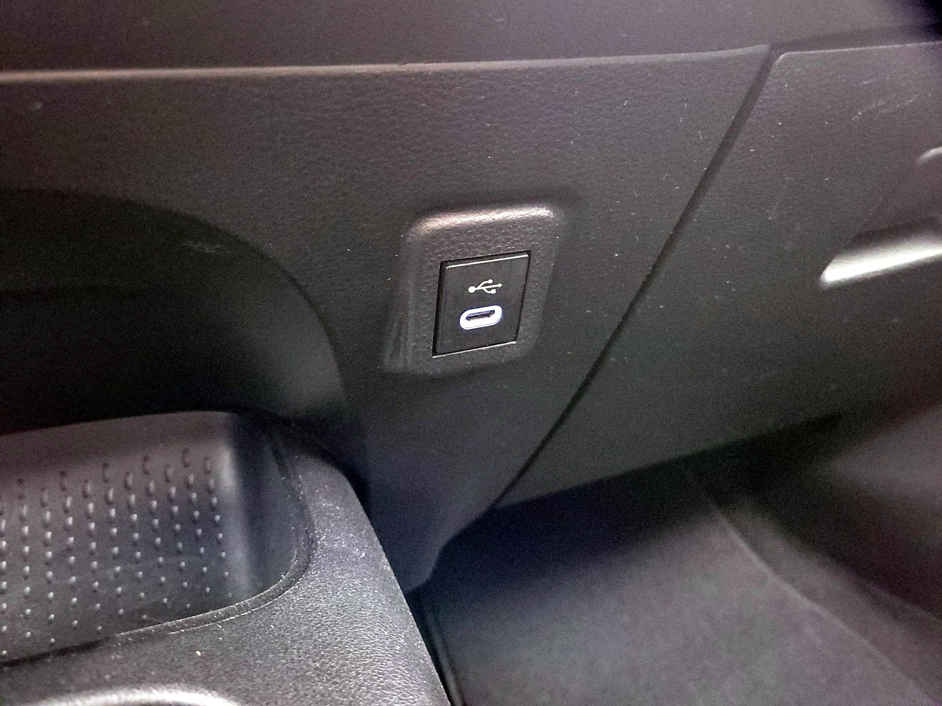 Thumbnail: 2023 Toyota Corolla - 18