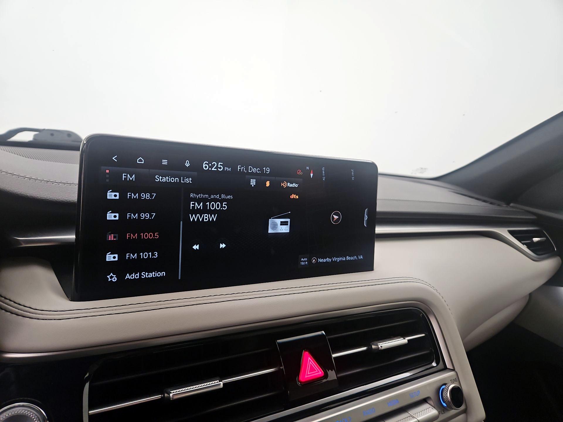 Thumbnail: 2024 Genesis G70 - 16