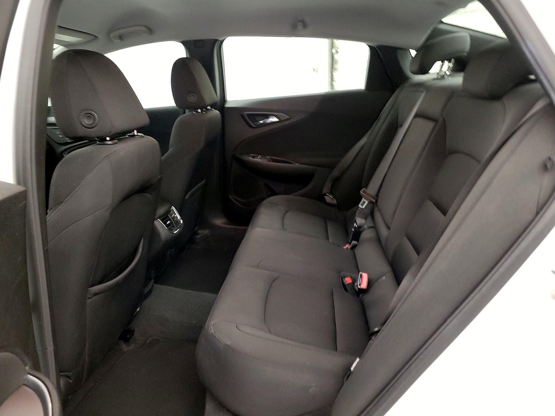 Thumbnail: 2022 Chevrolet Malibu - 19