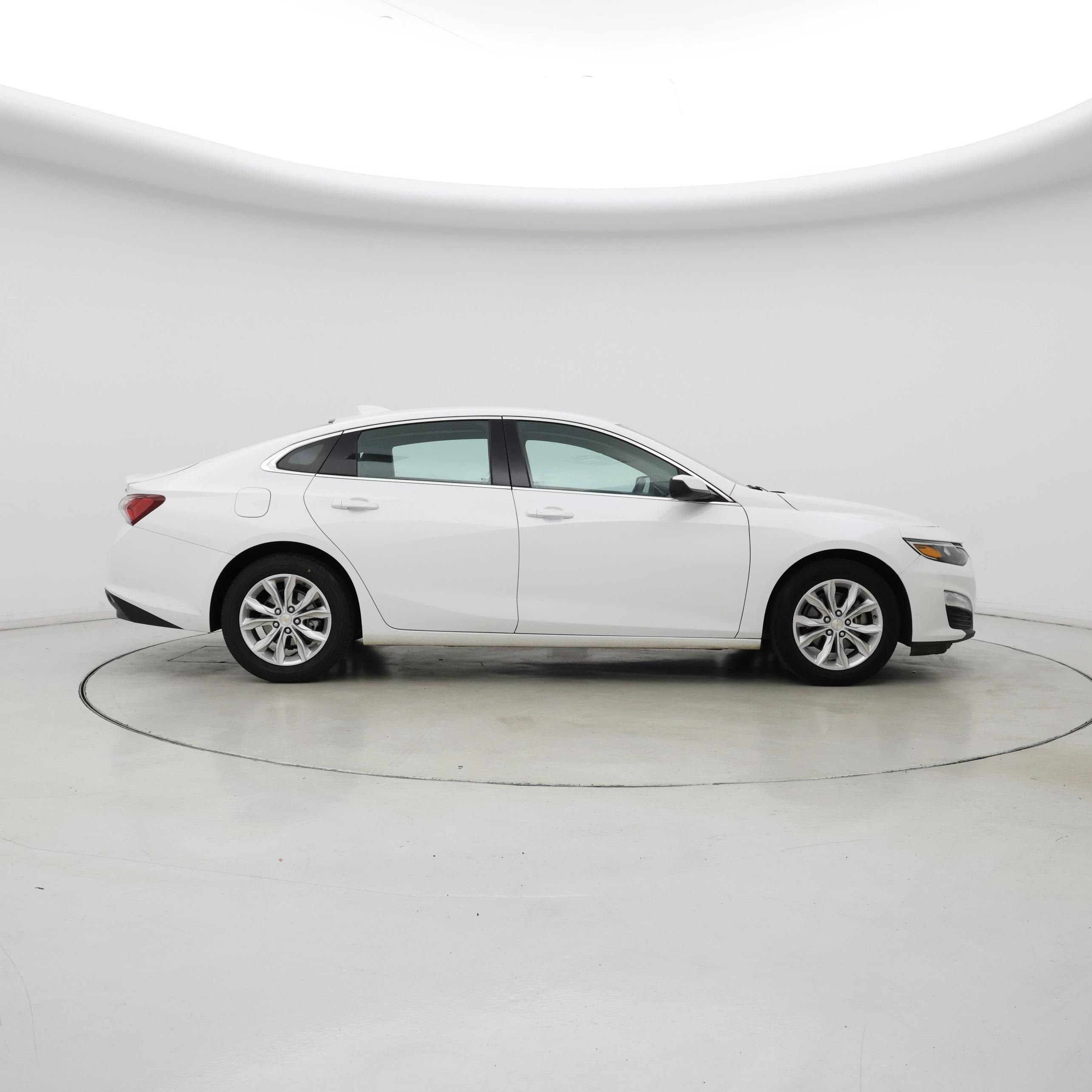 Thumbnail: 2022 Chevrolet Malibu - 7