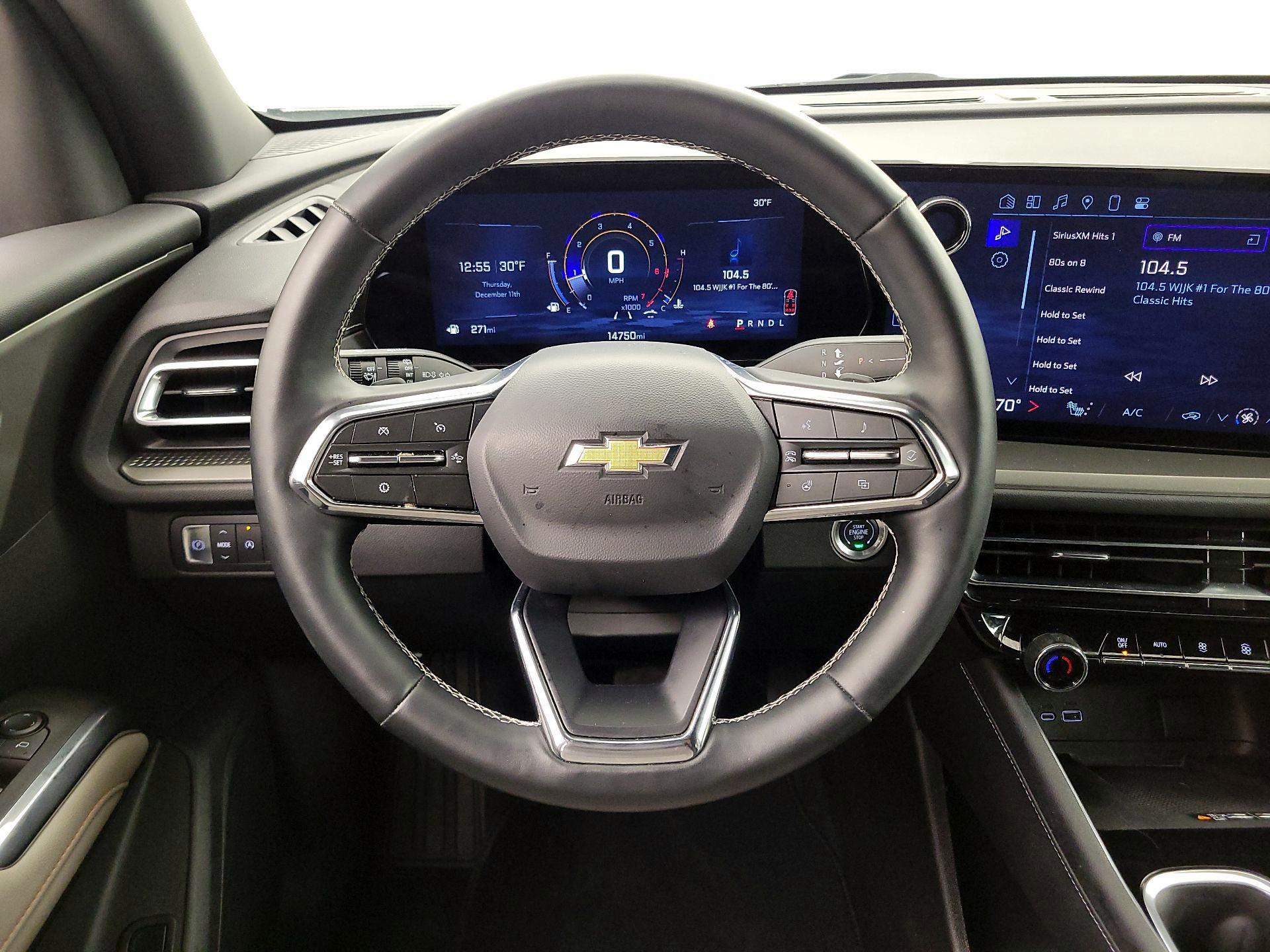 Thumbnail: 2025 Chevrolet Traverse - 10