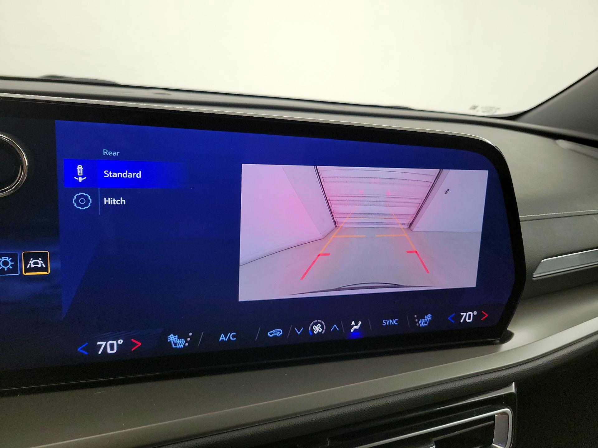 Thumbnail: 2025 Chevrolet Traverse - 14