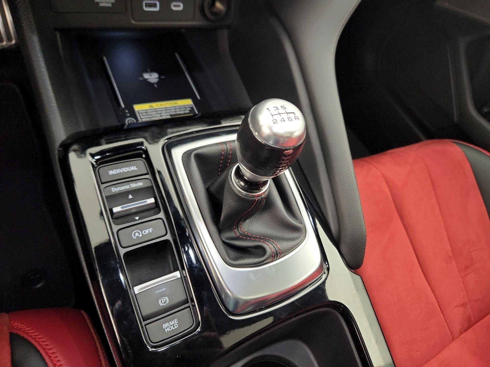 Thumbnail: 2025 Acura Integra - 17