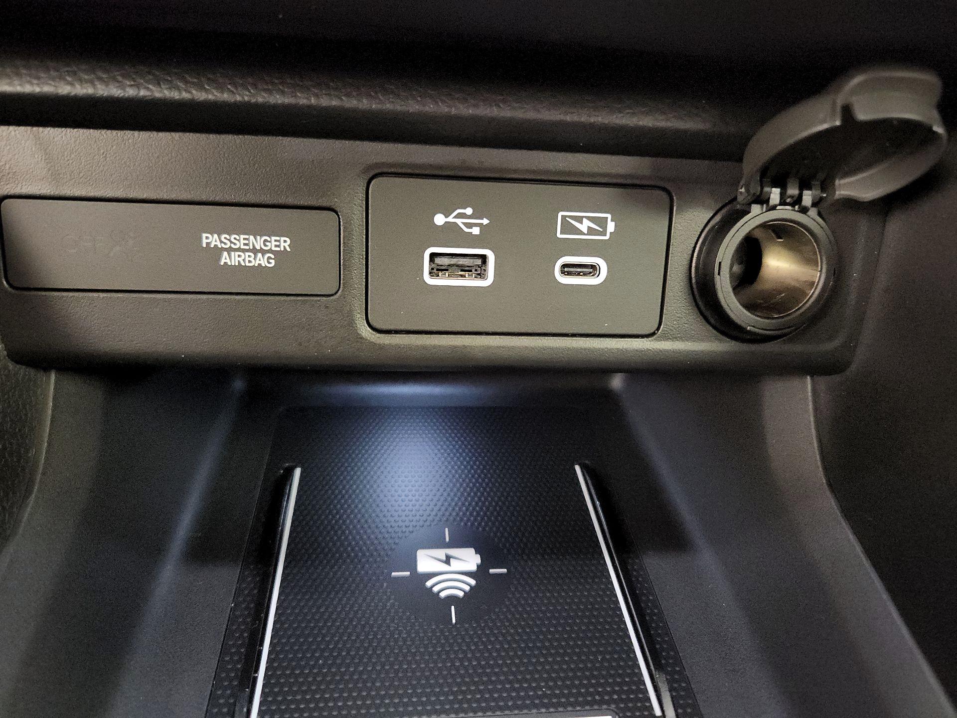 Thumbnail: 2025 Acura Integra - 18