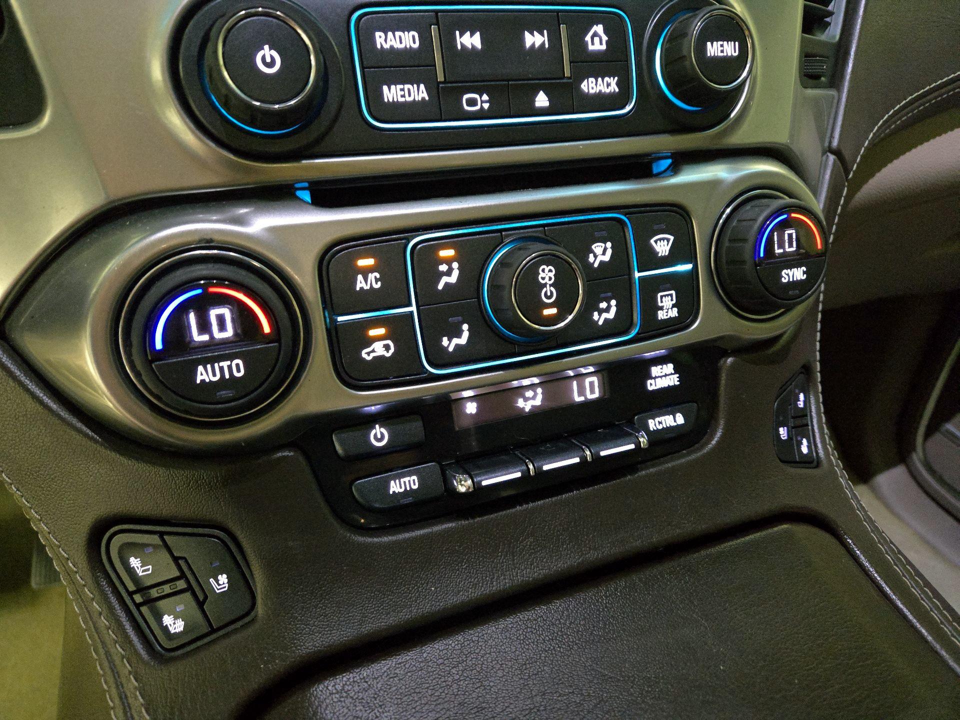 Thumbnail: 2018 Chevrolet Tahoe - 17